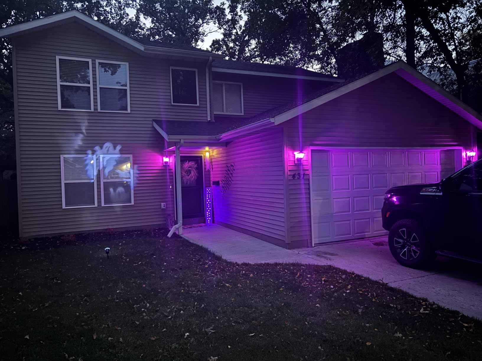 PEIDUO Halloween Projector Lights, Rotating Ghost Projector Halloween, Waterproof Outdoor Halloween Projector, Landscape, Yard, Patio, Garden, Party Decor customer photo 2