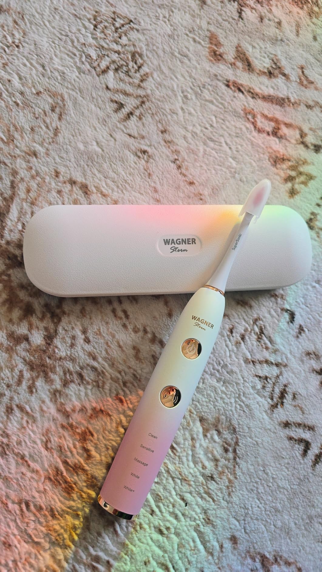 Wagner Stern WHITEN+ Electric Toothbrush, 48,000 VPM, Pressure Sensor, 5 Modes, 8 Brush Heads, Travel Case customer photo 1