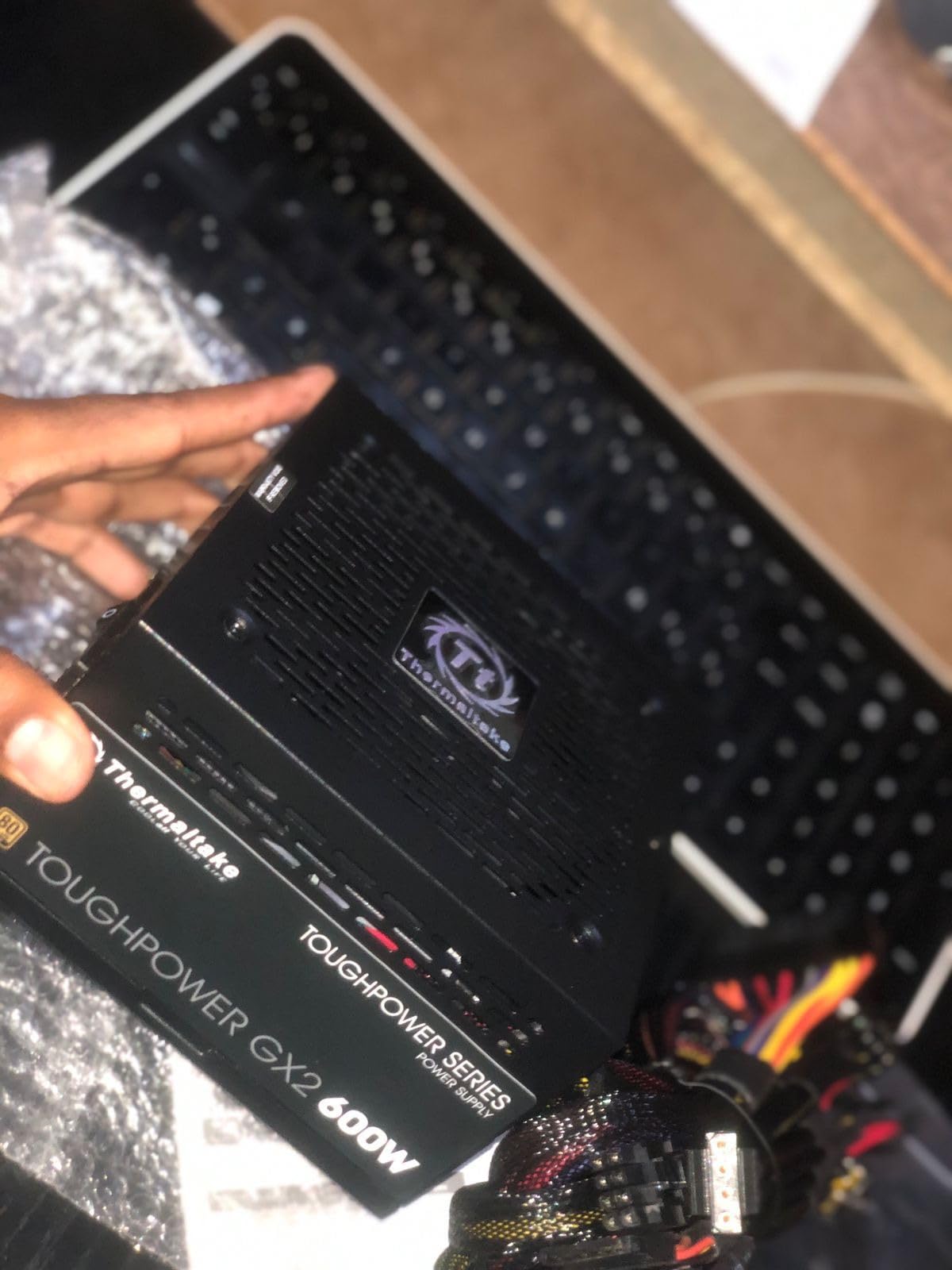Thermaltake Toughpower GX2 80+ Gold 600W SLI/Crossfire Ready Continuous Power ATX 12V V2.4/EPS V2.92 Non Modular Power Supply 5 Year Warranty PS-TPD-0600NNFAGU-2 customer photo 1