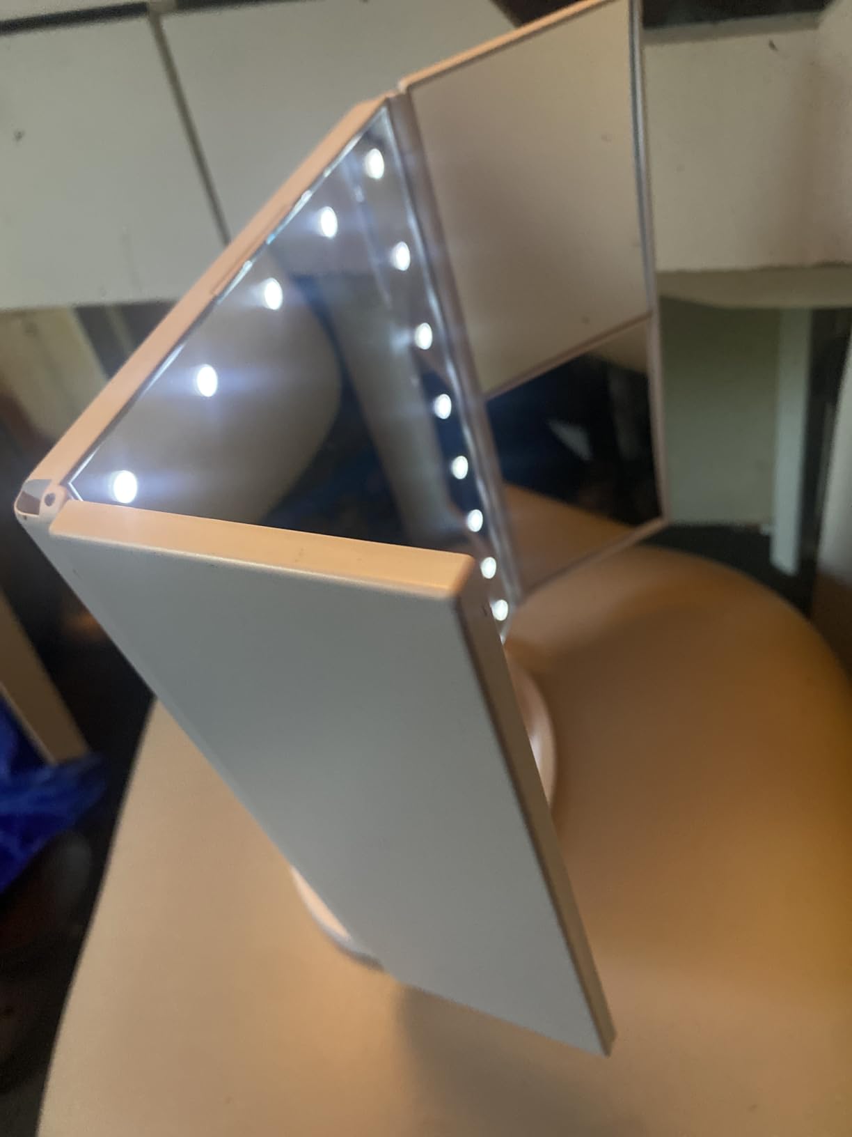 Infitrans Trifold Makeup Mirror Vanity Mirror with Lights,1X 2X 3X Magnification,Touch Control,Adjustable Rotation,Dual Power Supply,Portable Travel Cosmetic Mirror,Birthday Gifts for Women,Teengirls customer photo 2