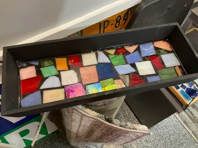 Lanyani Green Mixed Stained Glass Scrap Pieces Sheets, Glass Mosaic Tiles for Art Crafts, 35oz Value Pack,Assorted Colors and Textures customer photo 1