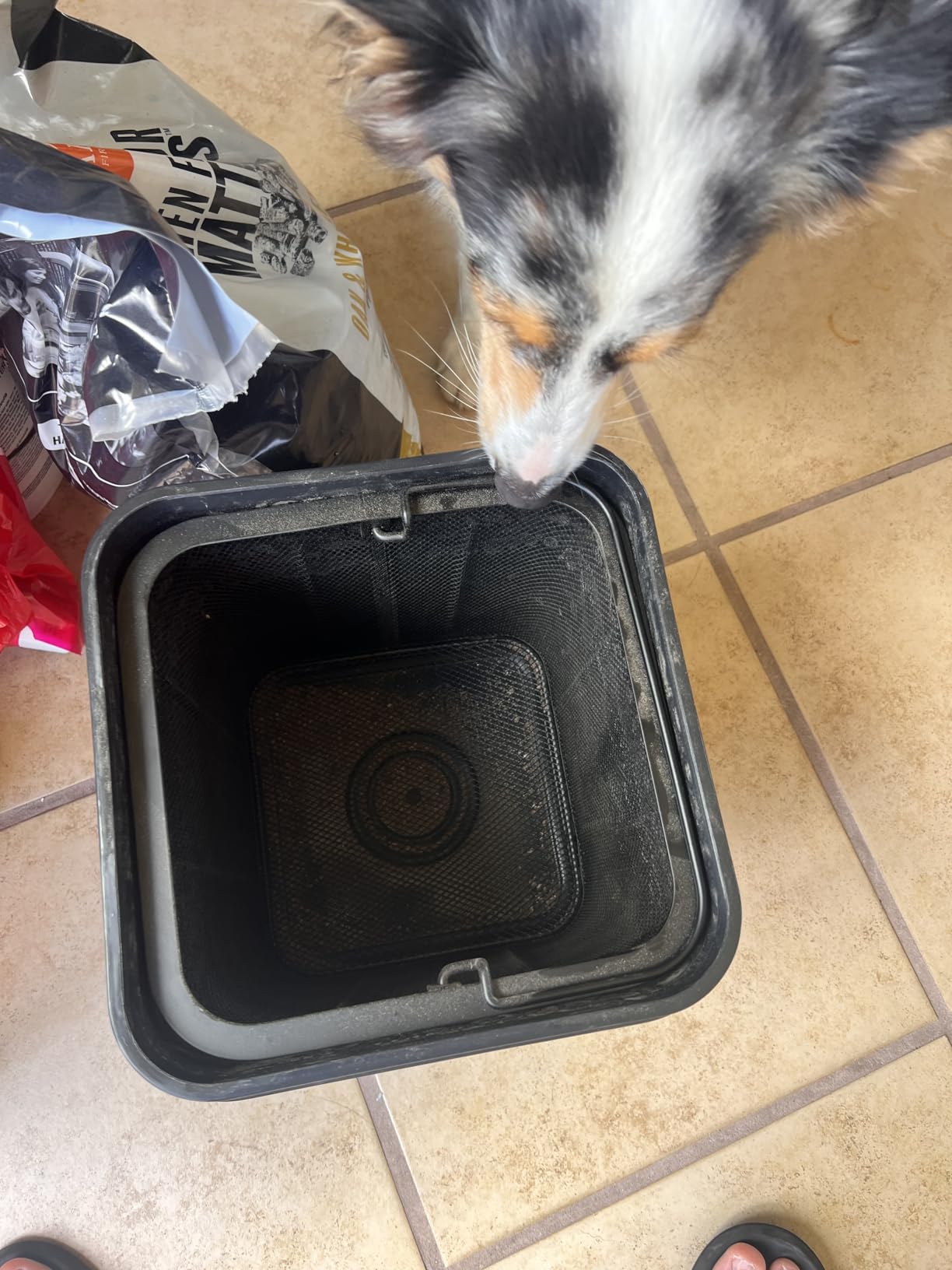Oklahoma Joe's Pellet Bucket Kit - 5159038R04 customer photo 2