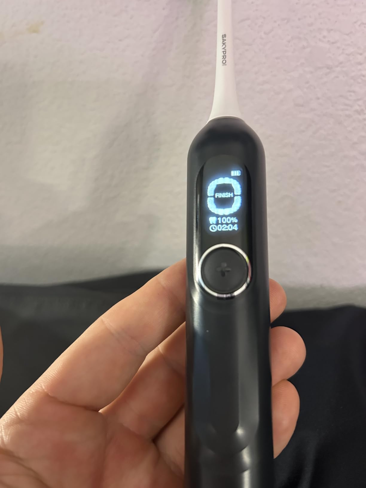 SAKYPRORAL Kids Electric Toothbrush for Teens Tween (6-15Y), Smart AI Screen with Brushing Score, Soft Bristles, Visual Timer for Braces, 150 Days Battery with Travel Case (Blue) customer photo 2