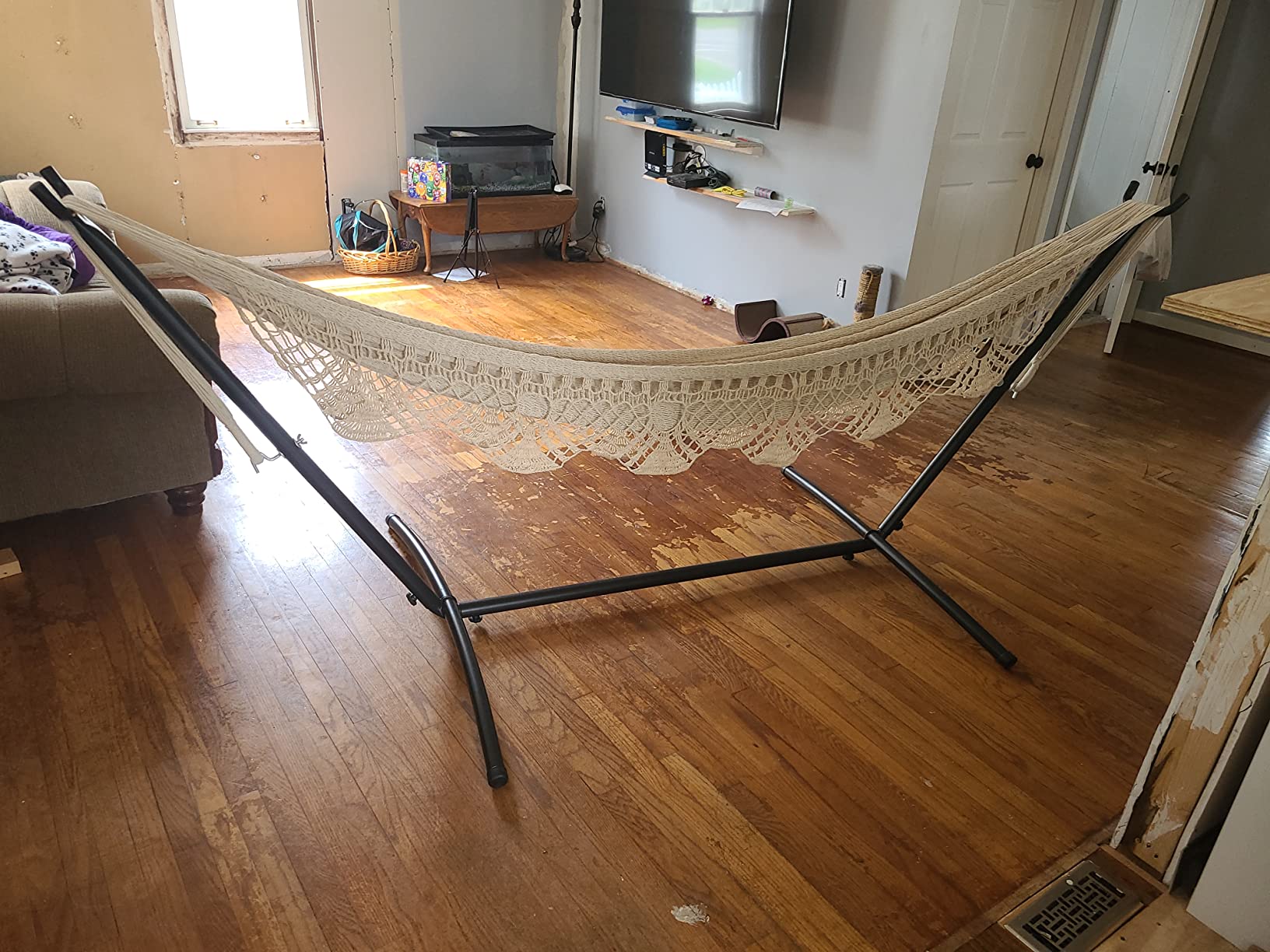 SUPER DEAL Portable 9FT Hammock Stand, Heavy Duty 2 Person 620 LBS Capacity Steel Hammock Frame with Portable Carrying Case, Adjustable 6 Optional Hook Positions, Weather Resistant Black customer photo 1