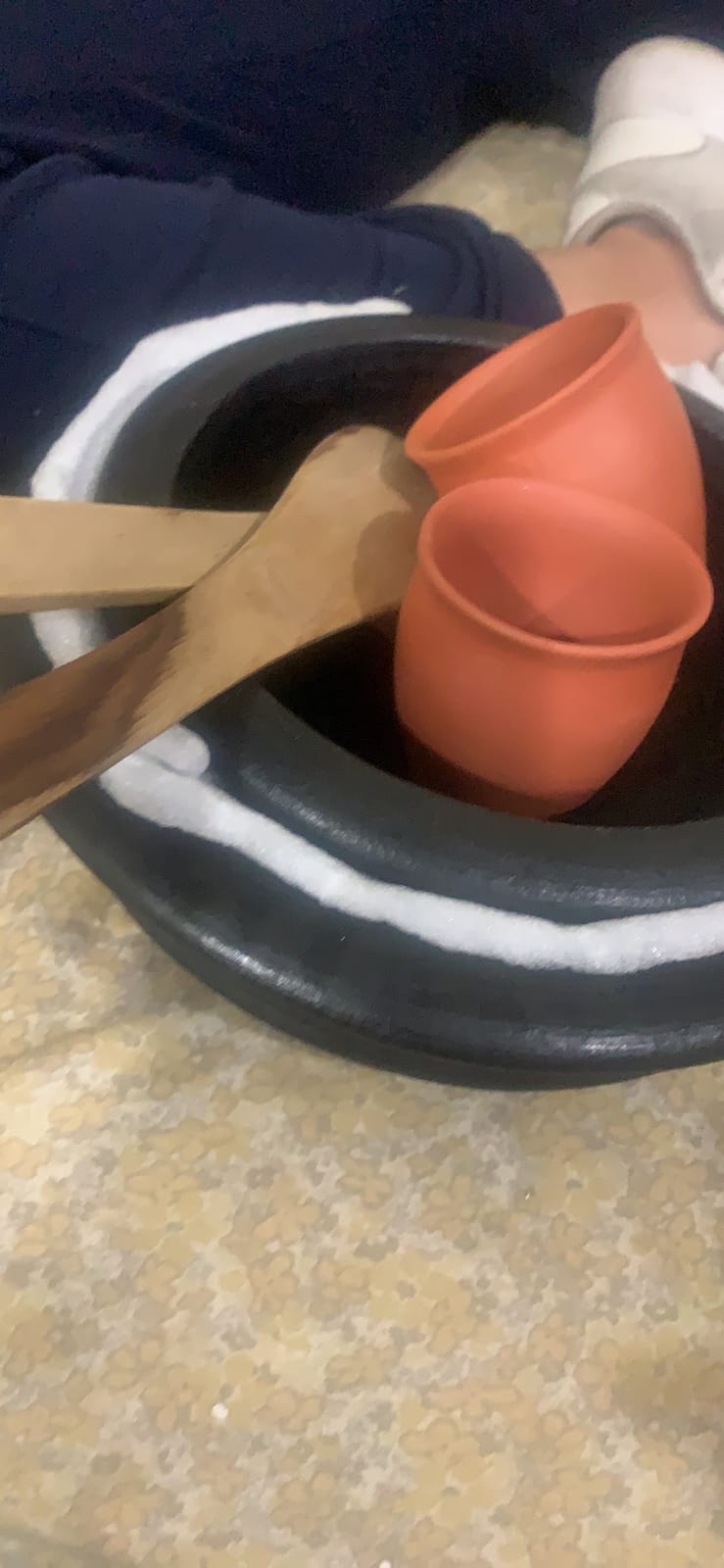Craftsman India Online Pre-Seasoned Earthen/Clay-Handi/Kadai/Pot Combo 1 & 2 Liter - Black, customer photo 1