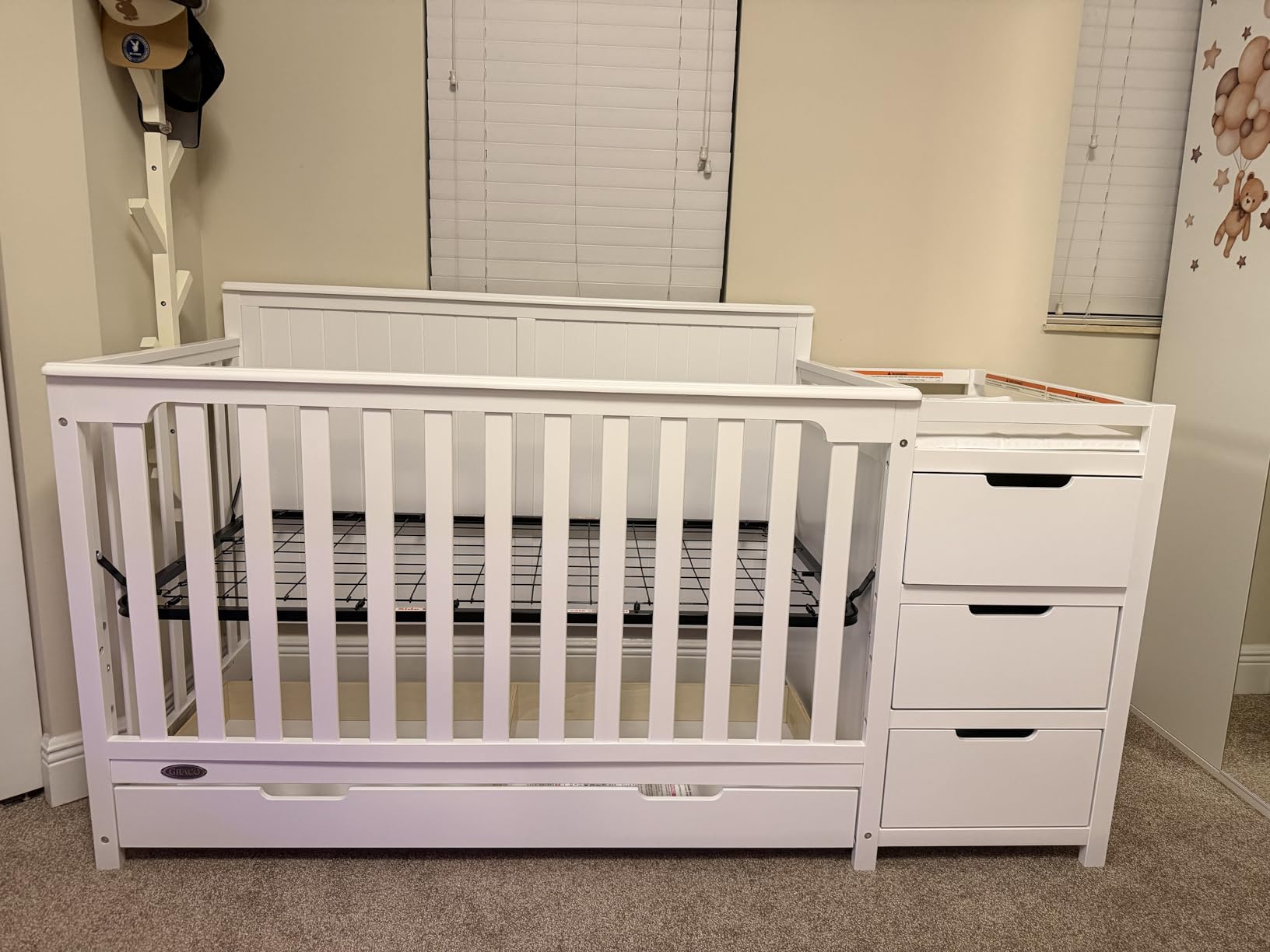 Graco Hadley 5-in-1 Convertible Crib & Changer, White | GREENGUARD Gold Certified, Fits Standard Crib Mattress, Converts to Toddler Bed and Full Bed, 4 Adjustable Mattress Heights customer photo 1