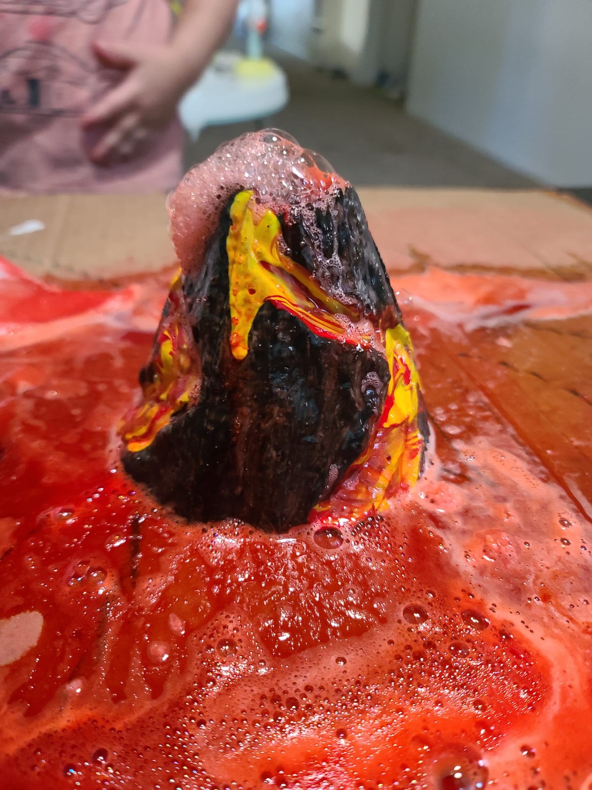 National Geographic Ultimate Volcano Science Kit for Kids Ages 8-12 | 3X More Eruptions, Pop Crystals with Exciting Sounds, Eruption Powder, Hands-On Earth Science, STEM Activity, Birthday Gift customer photo 2