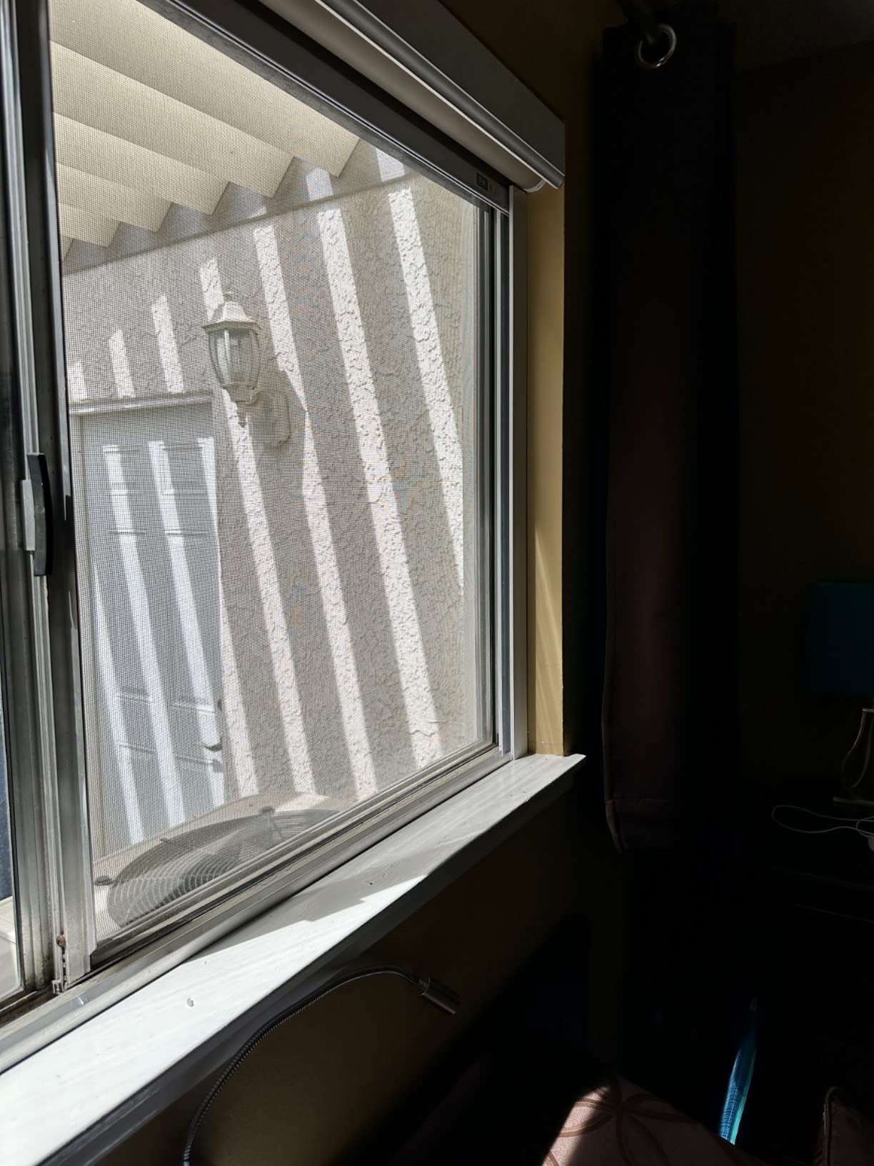 ZSHINE Motorized Blackout Roller Shades Remote Control Rechargeable(82010G) customer photo 2