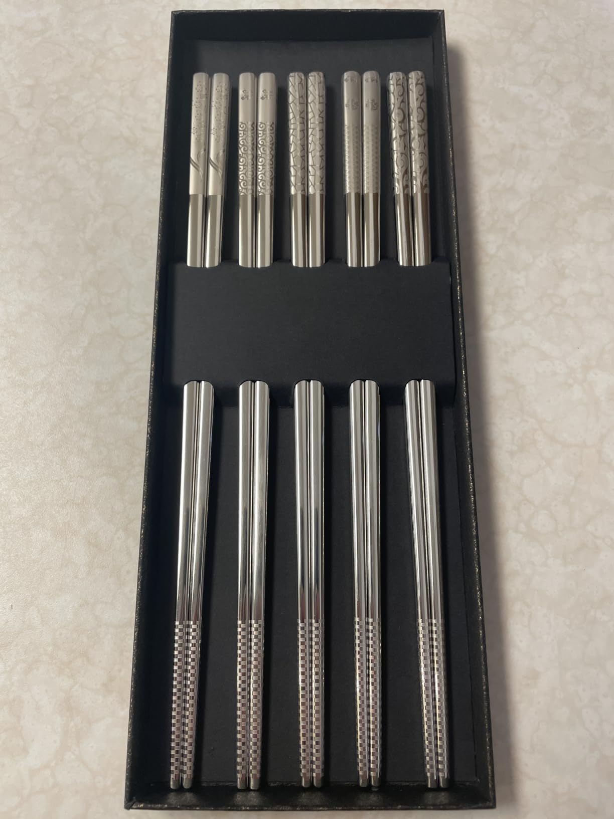Metal Chopsticks Reusable 18/8 Stainless Steel Chopsticks Multipack Dishwasher Safe Chop Sticks Cute Laser Engraved Non-slip Japanese Korean Chopstick for Cooking Eating 9 1/4 Inches 5 Pairs Gift Set customer photo 2