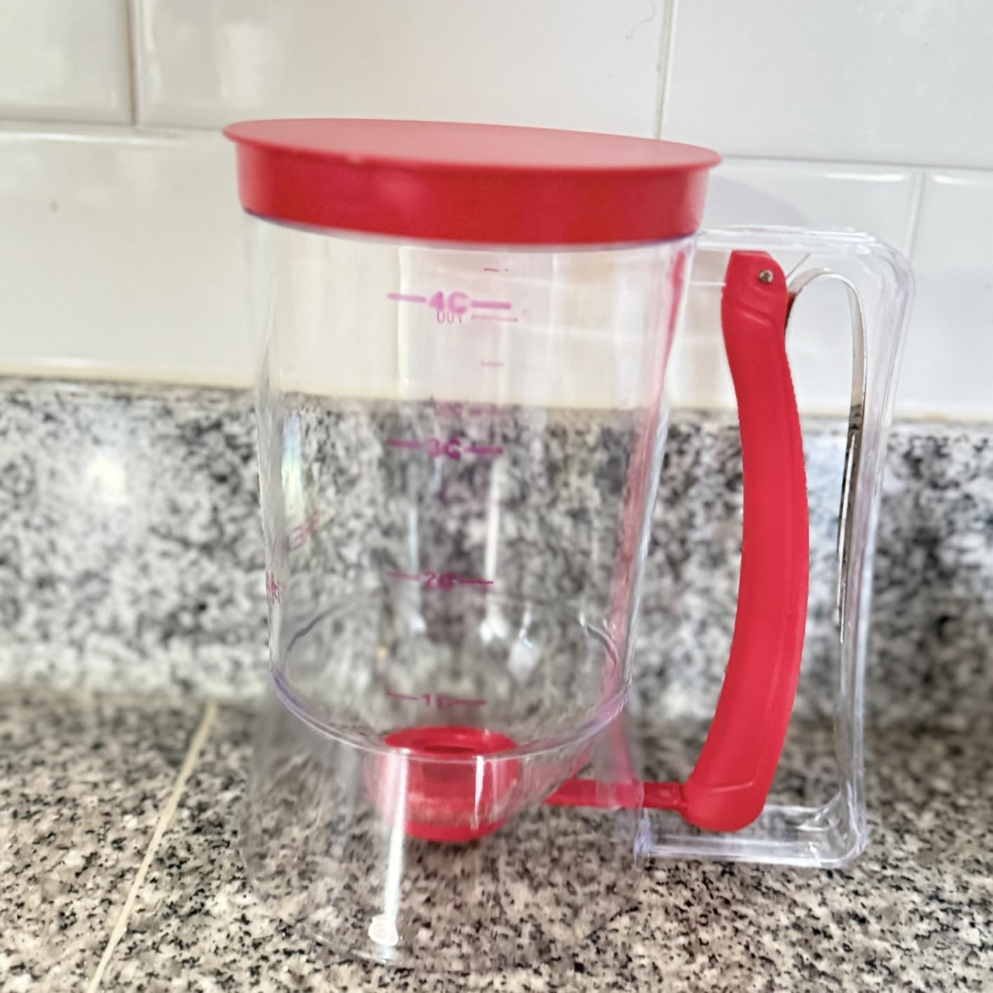 BBSTARZ Pancake Batter Dispenser – 4-Cup Batter Dispenser with Squeeze Handle & Measuring Marks for Pancakes, Waffles, Muffins, Crepes & Cupcakes – Baking Tool(Red) customer photo 2