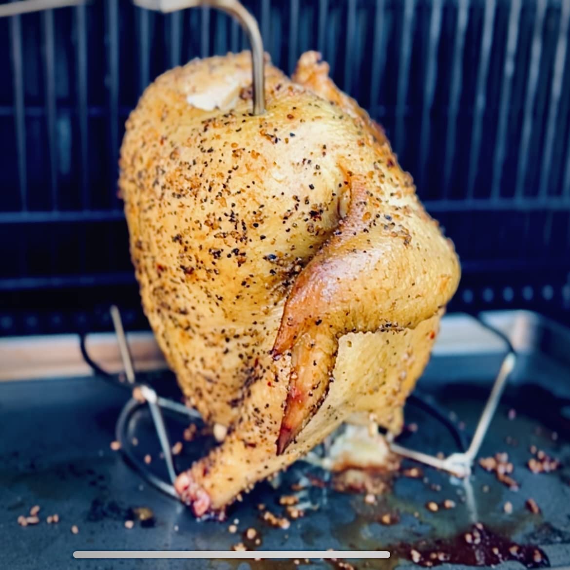 Beer Can Chicken Holder -2 pcs for Grill Oven Smoker Sturdy Stainless Steel Beer Butt Chicken Holder for Whole Chicken Roaster Easy to Use and Clean Chicken Rack for Tender and Juicy Chicken Turkey customer photo 2