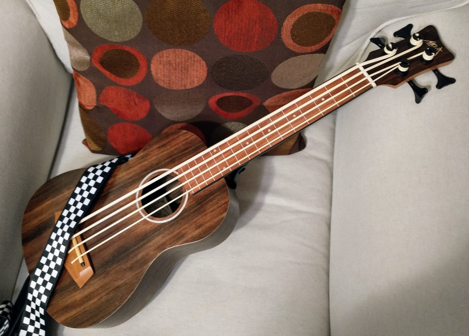 Electric Bass Ukulele,AKLOT Baritone Fretless Ukelele Bass Uke 30 inch Ebony African Blackwood Professional E-A-D-G with Gig Bag Strap for Beginner Advanced customer photo 1
