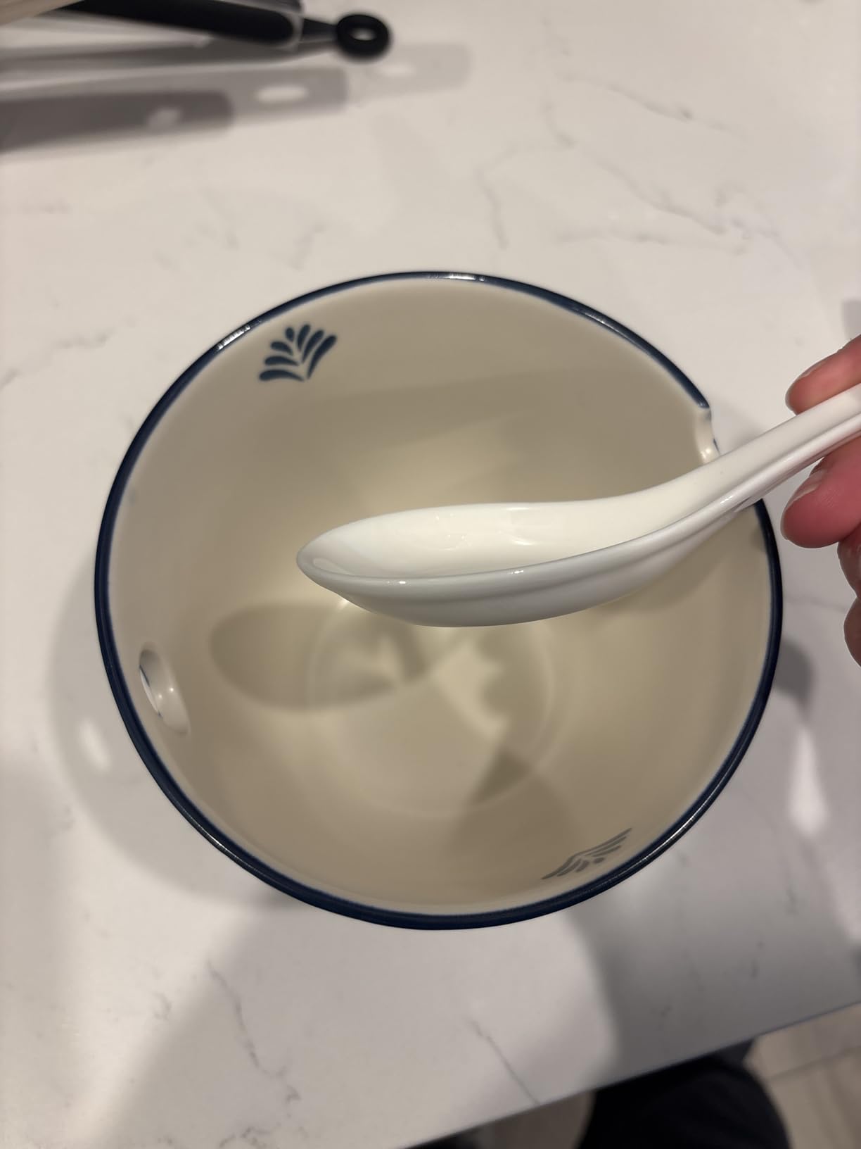 Soup Spoons, 6pcs Sturdy Asian Ceramic Spoons | Ceramic Soup Spoons, Proper for Pho Miso Wonton Ramen Dumpling Macaron, Dishwasher Safe, Oven Safe customer photo 2