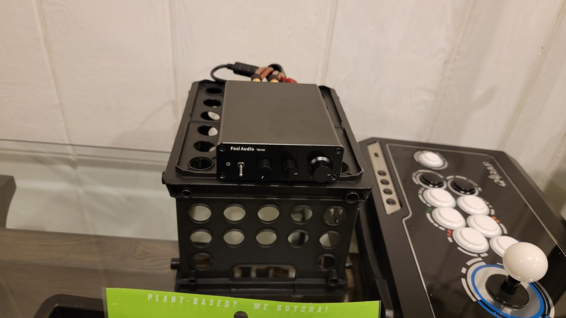 Fosi Audio TB10D 2 Channel Stereo Amplifier, Class D Mini Power Integrated Amplifiers 600W for Passive Speakers/Bass Shaker, Home Audio Component Desktop Amp Receiver TPA3255 with Bass Treble Control customer photo 1