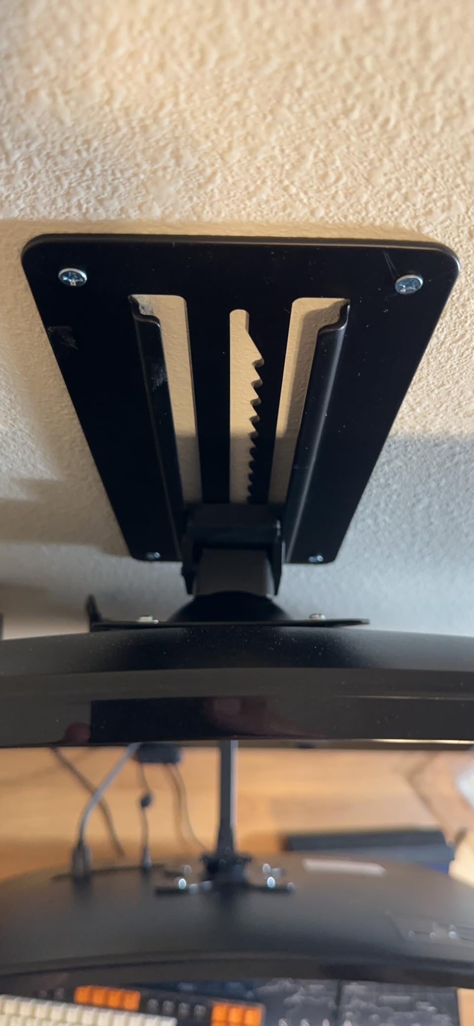 VIVO Height Adjustable 17 to 32 inch Single Monitor Articulating Wall Mount for Standing Workstations, Fits 1 Screen with Max VESA 100x100mm, Black, MOUNT-VW01A customer photo 2