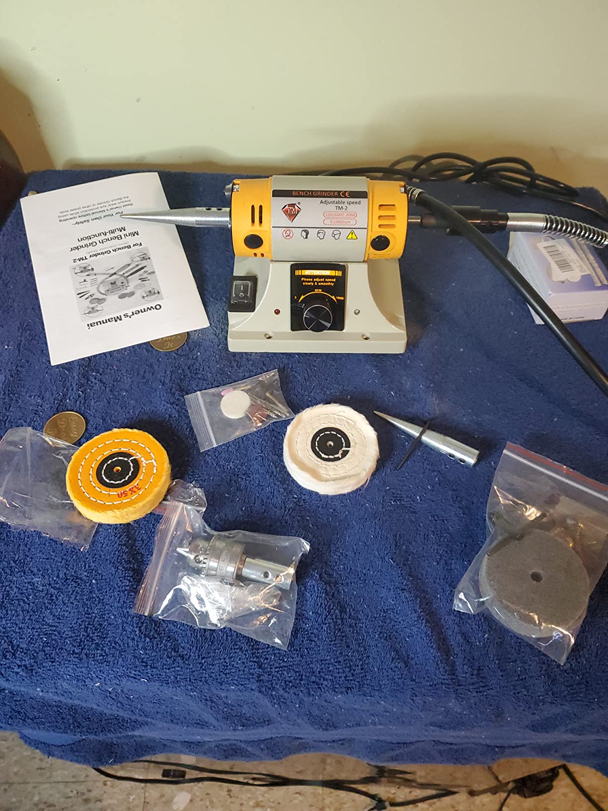 Adjustable Speed Polishing Machine, Multi-Function Bench Lathe Polisher, Bench Grinder, Polishing Machine Used For Jewelry Making, Woodcrafting, Dental, Manual DIY. customer photo 1
