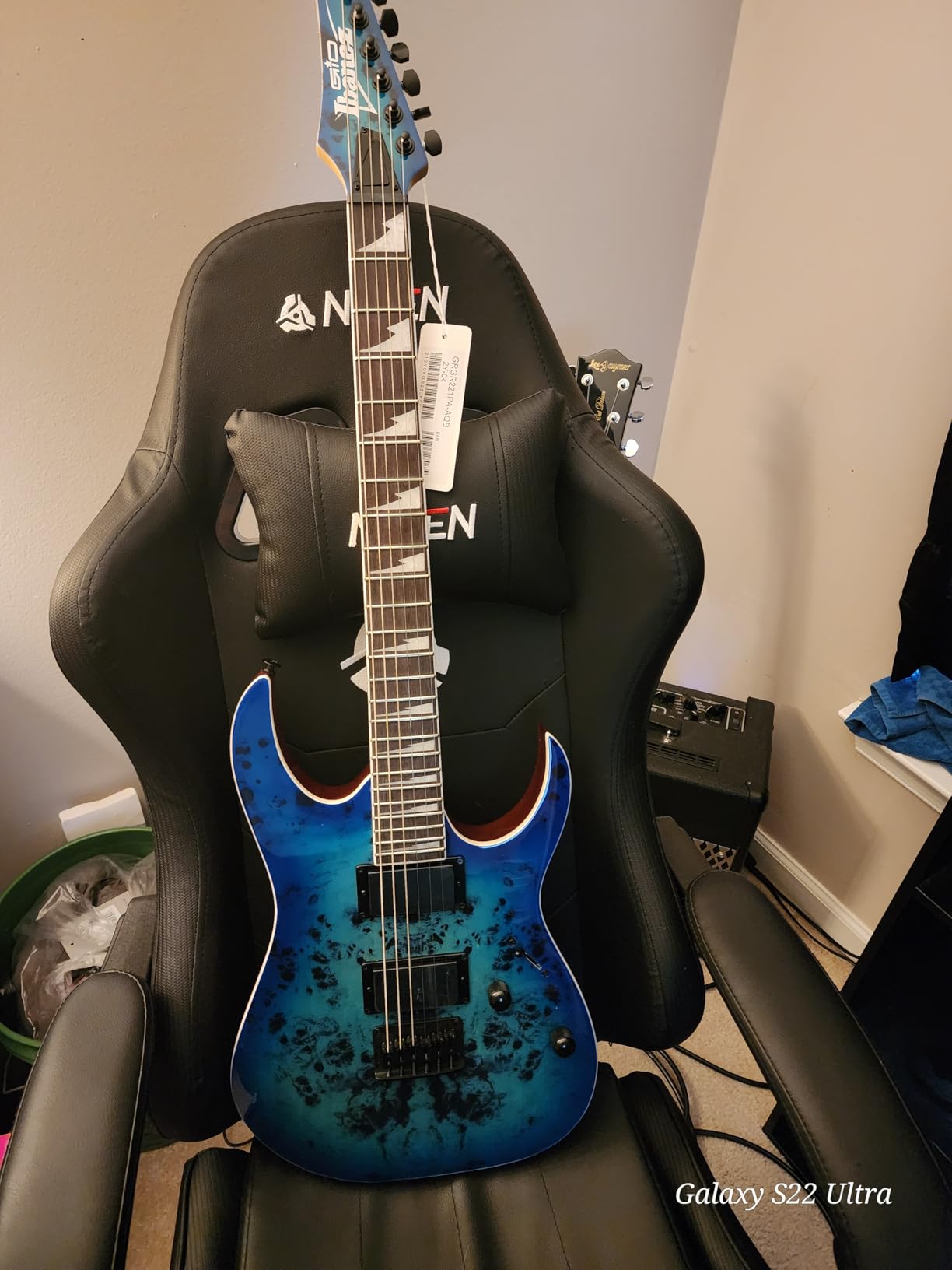 Ibanez GIO GRGR221PA Electric Guitar - Aqua Burst customer photo 1