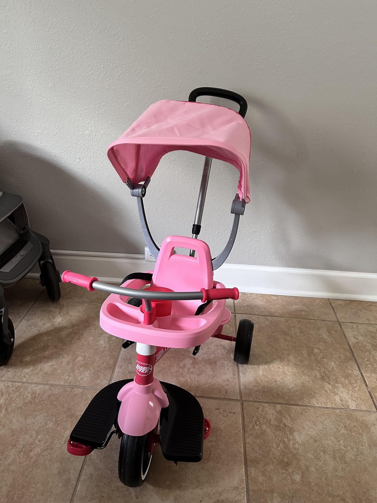 Radio Flyer 4-in-1 Pedal & Push Stroll ’N Trike, Ages 1-5, UV Canopy, Red customer photo 1