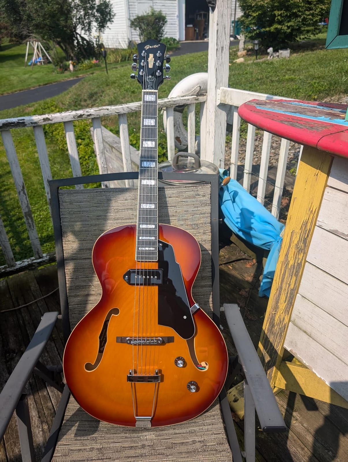 GROTE Jazz Electric Guitar Hollow Body Chrome Hardware P90 pickup (Vintage Sunburst) customer photo 2
