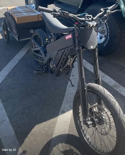 Retrospec Rover Hauler Bike Cargo Trailer - Foldable Frame with Weather-Resistant Fabric & 80lb Capacity - Universal Bike Trailer for 20-29in Wheels - Includes Safety Flag & D-Ring Anchors customer photo 1