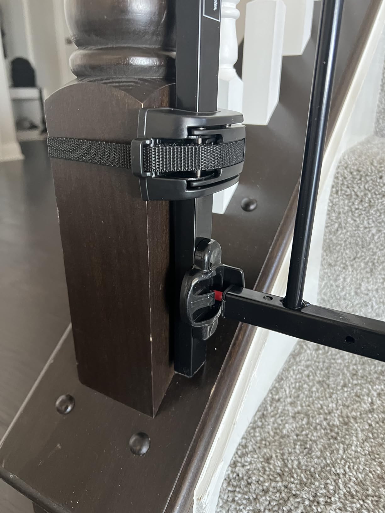 Ingenuity Stairway+ 46W Series No-Drill Baby and Pet Gate, 31