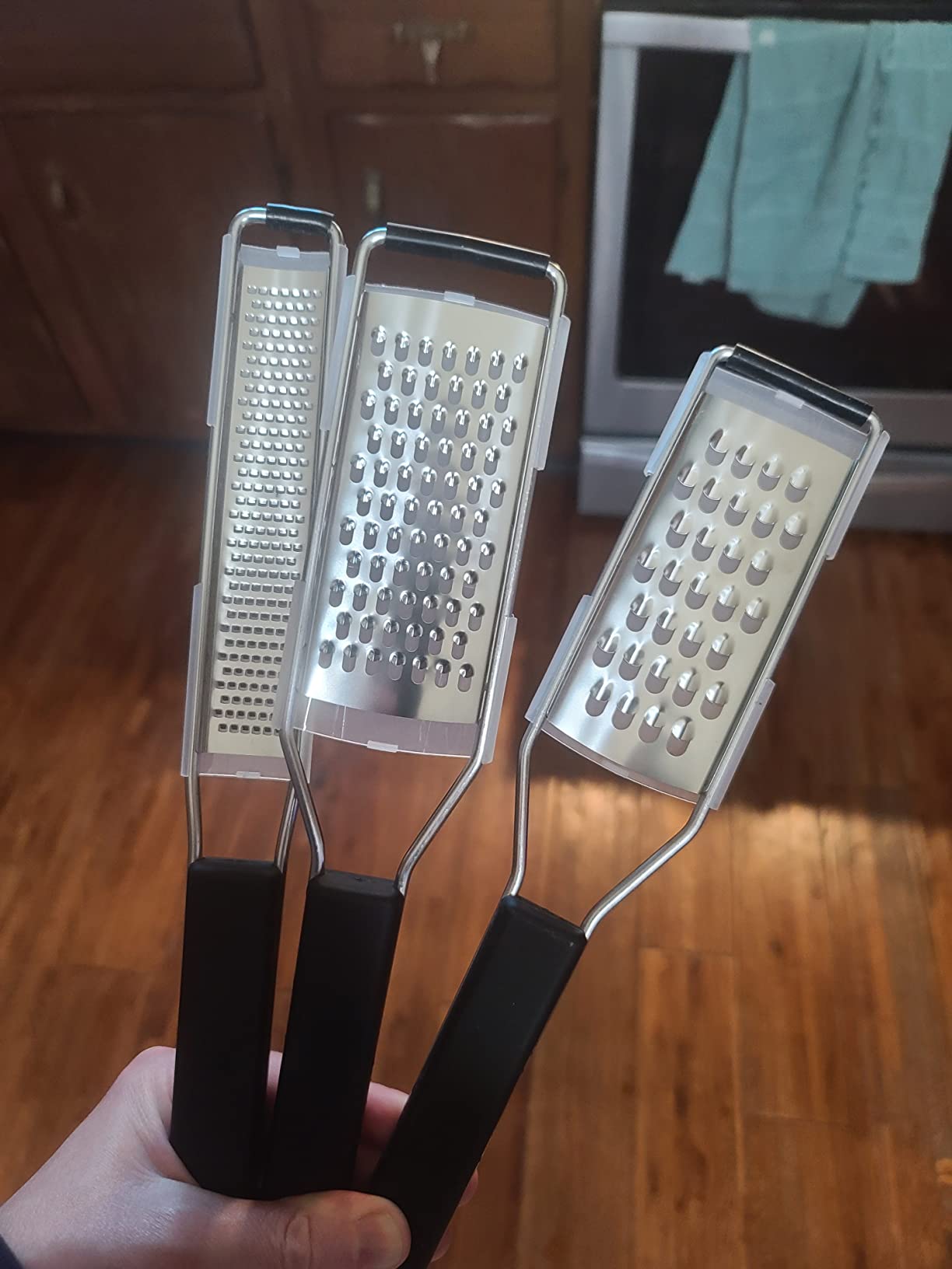 Cambom Lemon Zester Grater Three-piece Suit - Heavy Duty Kitchen Tool for Parmesan Cheese, Ginger, Garlic, Nutmeg, Chocolate, Vegetables,Fruits,Stainless Steel Grater Dishwasher Safe Black customer photo 2