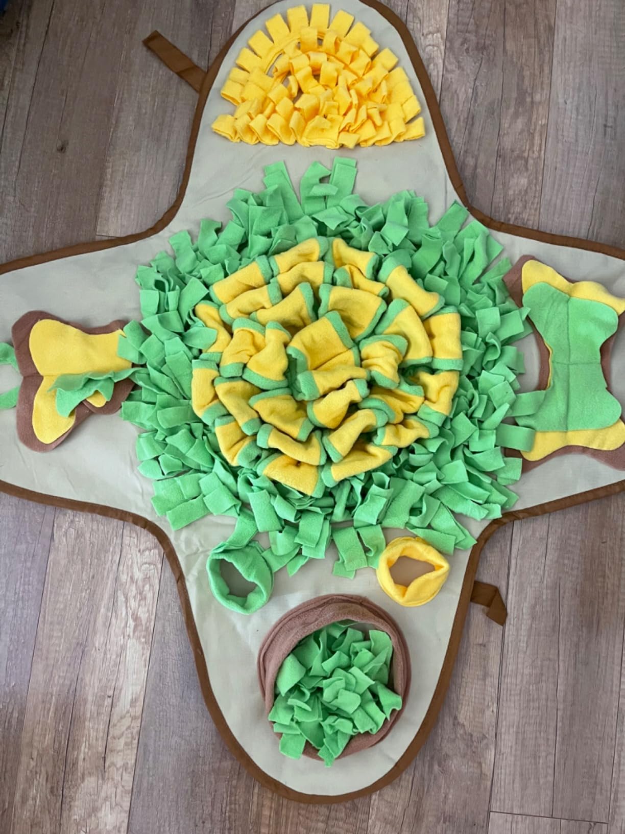 HOPET Snuffle Mat for Dogs Large Breed, 28.3''x28.3'' Interactive Puzzle Dog Food Mat, Easy to Clean, Durable, Mental Stimulation & Slow Feeding Game for All Breeds customer photo 2