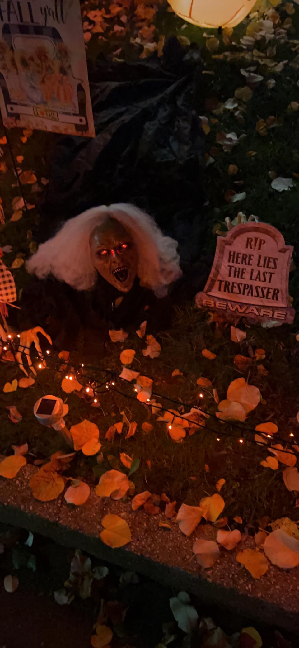 JOYIN Halloween Zombie Groundbreaker Outdoor Decoration, Zombie Groundbreaker with Light-up Eye and Creepy Sound (IR Sensor Activated) for Halloween Outside, Lawn, Graveyard Decor, Haunted House Props customer photo 2