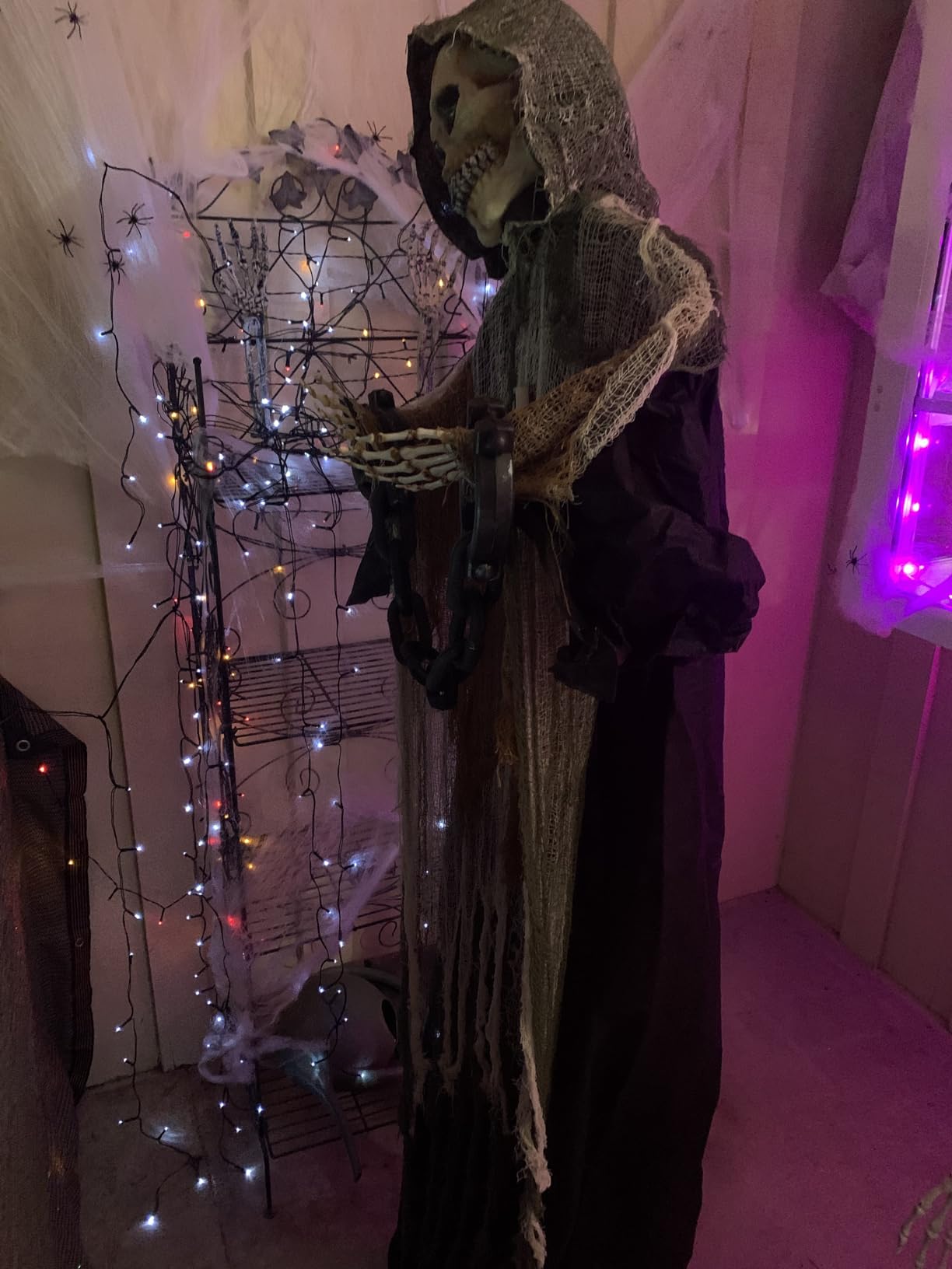 JOYIN Halloween Decorations Outdoor Life Size Animatronics Grim Reaper with Chain, Sound-Actived Party Decor with Creepy Sound, Scary Haunted House Props for Garden Yard Lawn customer photo 2