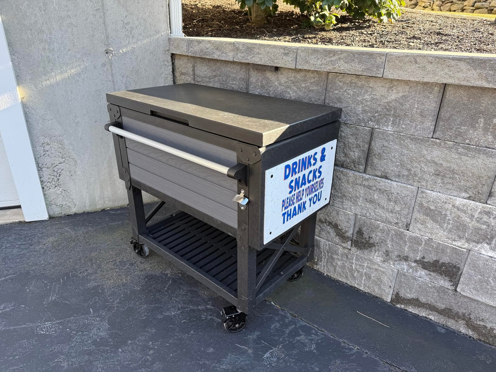 Keter 89.8 Qt Portable Outdoor Patio Cooling Chest, Graphite | Cooler Chest Beverage Party Bar Cart Table with Swivel Wheels, Shelves, and Bottle Opener customer photo 2