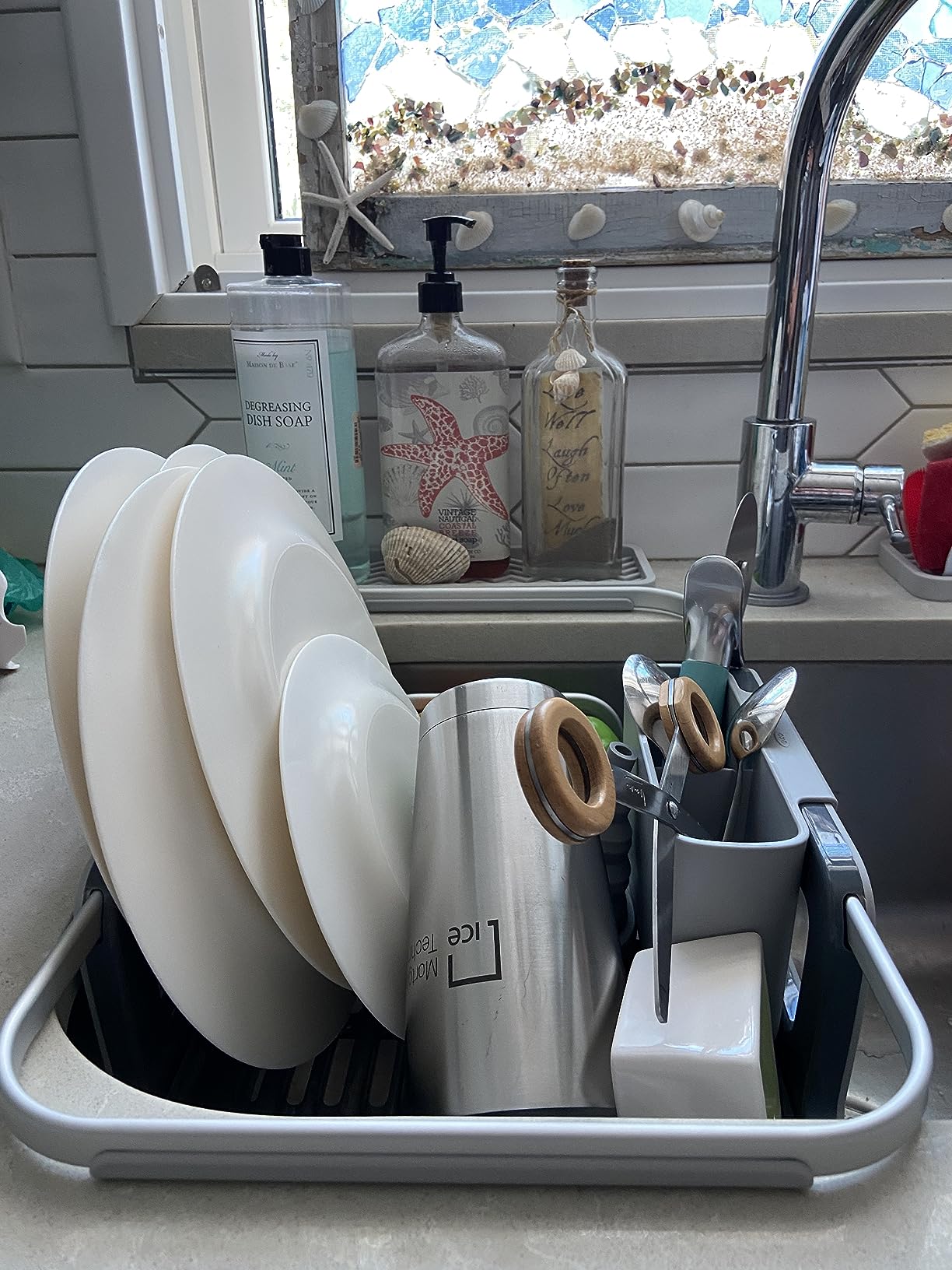 OXO Good Grips Extendable Over-The-Sink Aluminum Drying Dish Rack | Drains into Sink, Adjustable Arms, Rustproof, Fits Any Sink, Utensil Cup, Keeps Plates and Bowls Upright customer photo 1