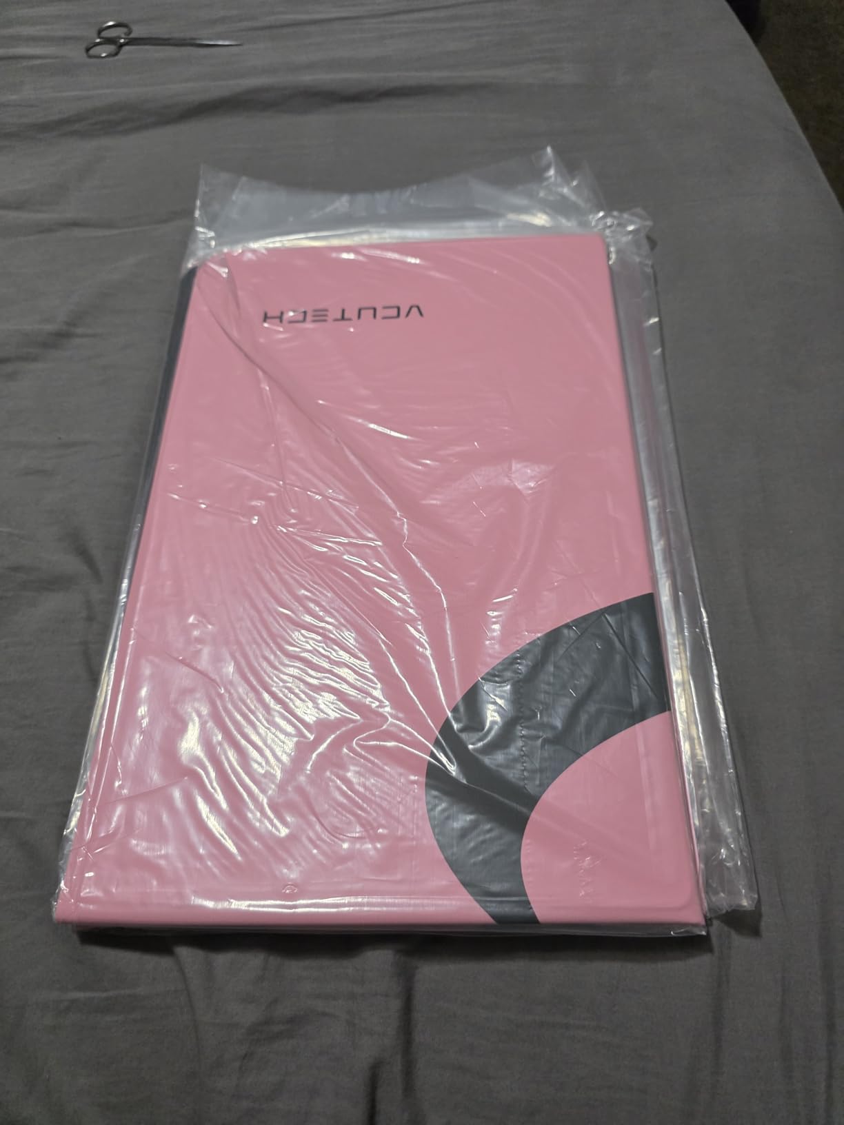 VCUTECH Drone Landing Pad - Weighted 25 inch(65cm) for DJI Mini 3 Pro, Mavic 3, Mavic Air 2/2S, DJI Mini 2, FPV Drone, Avata Fly More Kit Accessories (Pink) customer photo 2