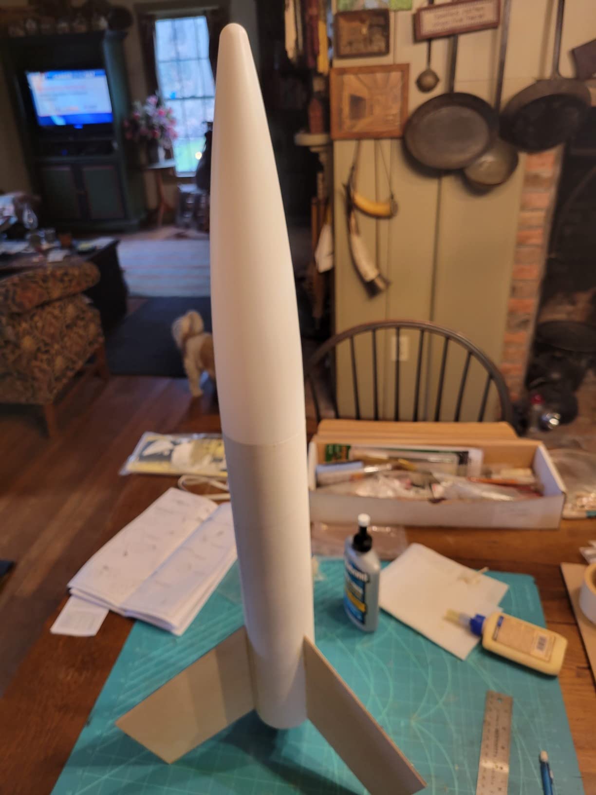 Estes 9721 Der Big Red Max Pro Series II Rocket-Building Kit, Advanced Flying-Rocket-Model Kit for Ages 18+ customer photo 1