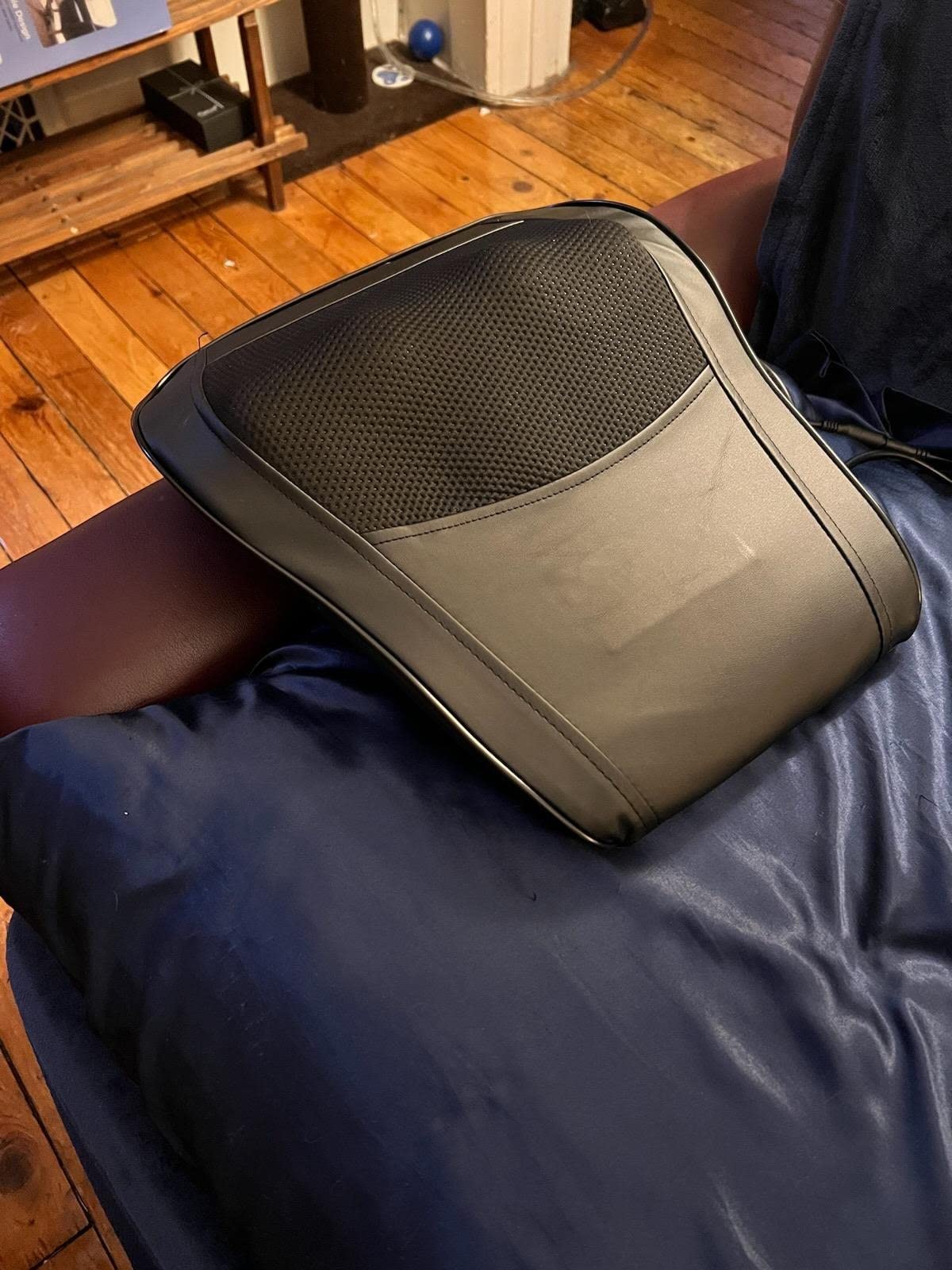 Boriwat Back Massager with Heat, 3D Kneading Massage Pillow for Back, Neck, Shoulder, Leg Pain Relief Deep Tissue, Gifts for Women Men Mom Dad customer photo 1