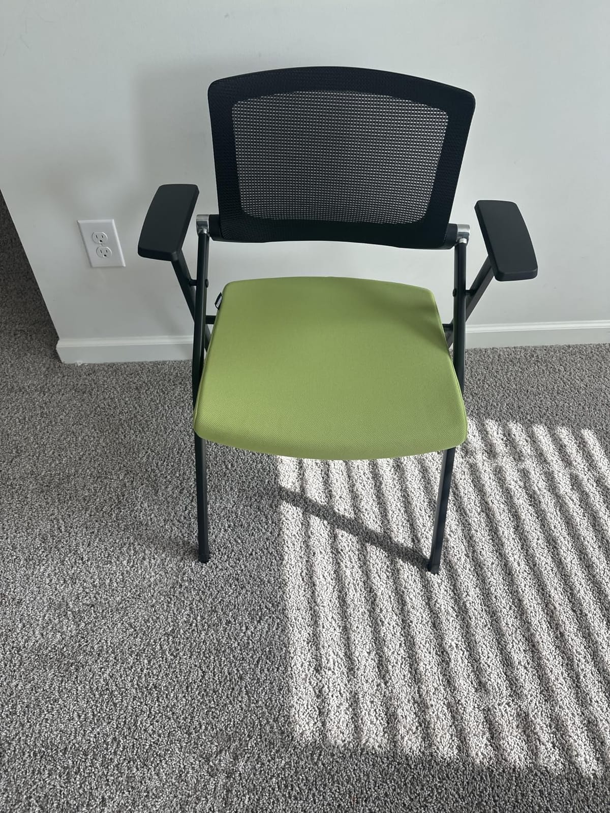 2 Pack Conference Room Chairs with Wheels and Padded, Ergonomic Mesh Back and Arms for Meeting, Conference, Reception, Training Room & Home Office Desk Folding Chairs customer photo 2