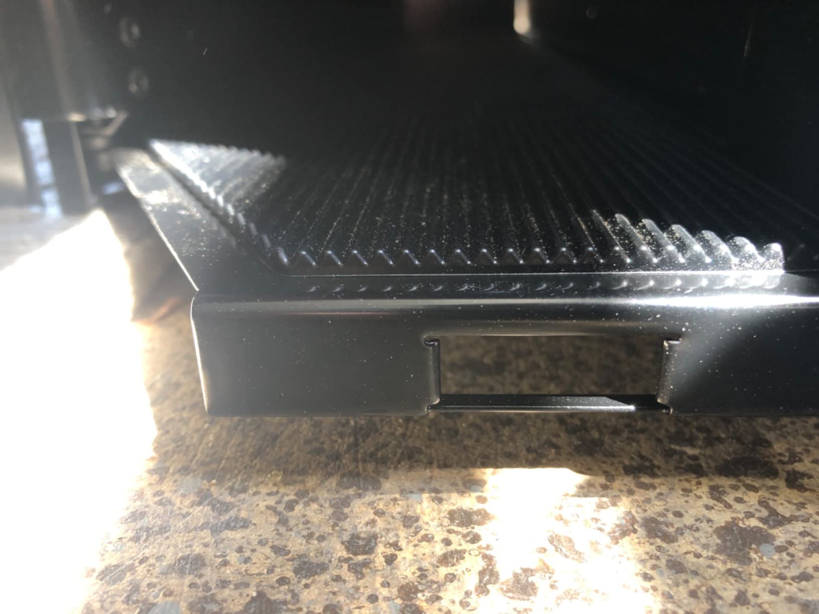 Weber Genesis E-435 Gas Grill, 4 PureBlu Burners, Propane customer photo 1