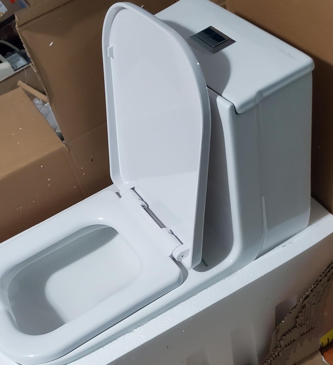 Swiss Madison SM-1T278, Concorde One Piece Square Toilet Dual Flush 1.1/1.6 gpf with 10