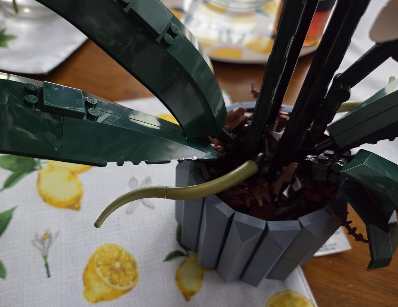 LEGO Botanicals Orchid - Artificial, Fake Indoor Flowers Building Set for Home, Kitchen, Desk Decoration, Adults Ages 18+ - Gift for Birthdays - 10311 customer photo 1