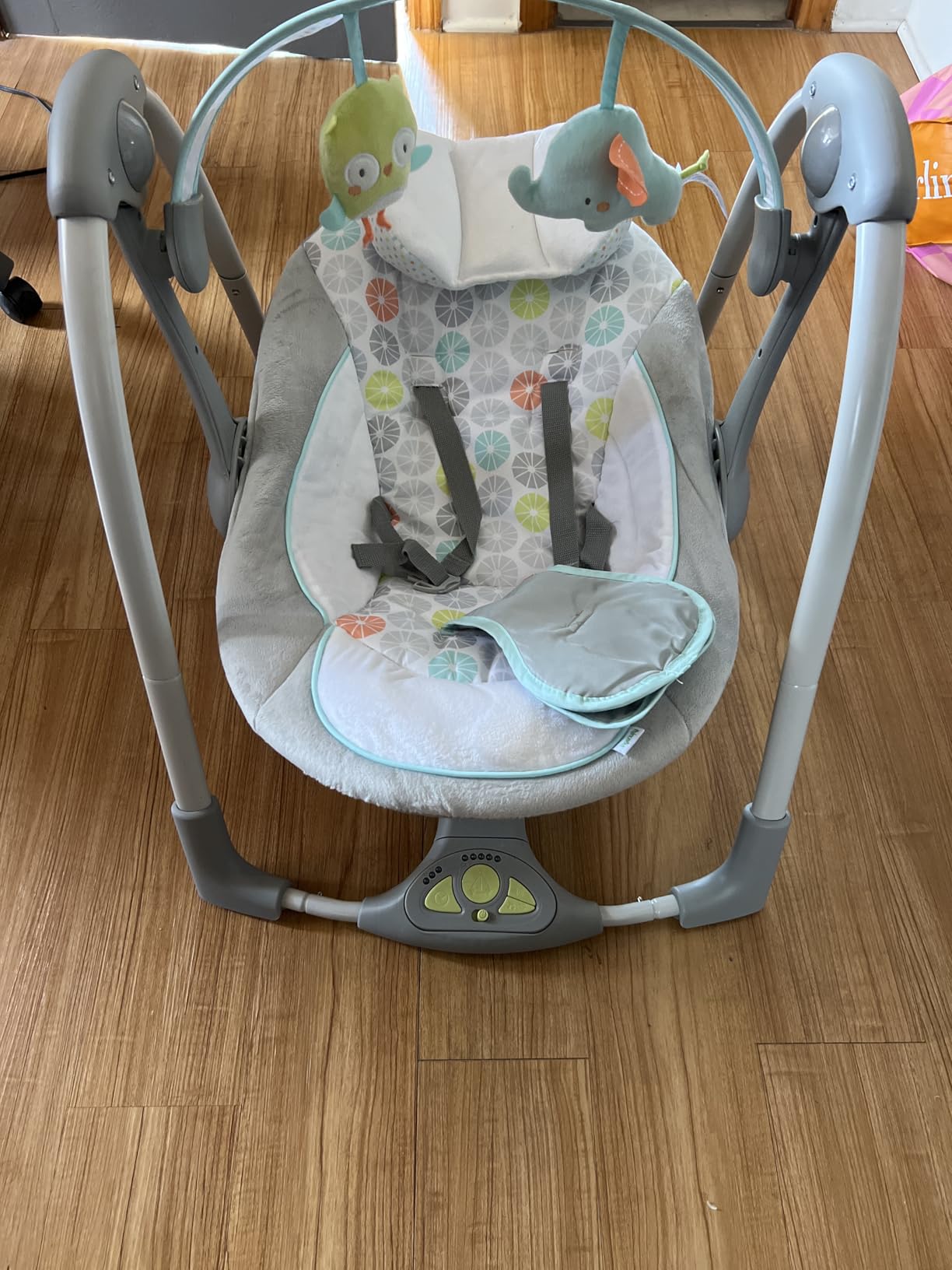Ingenuity ConvertMe Baby Swing & Infant Seat, Newborn to 9 Months, Swell customer photo 2