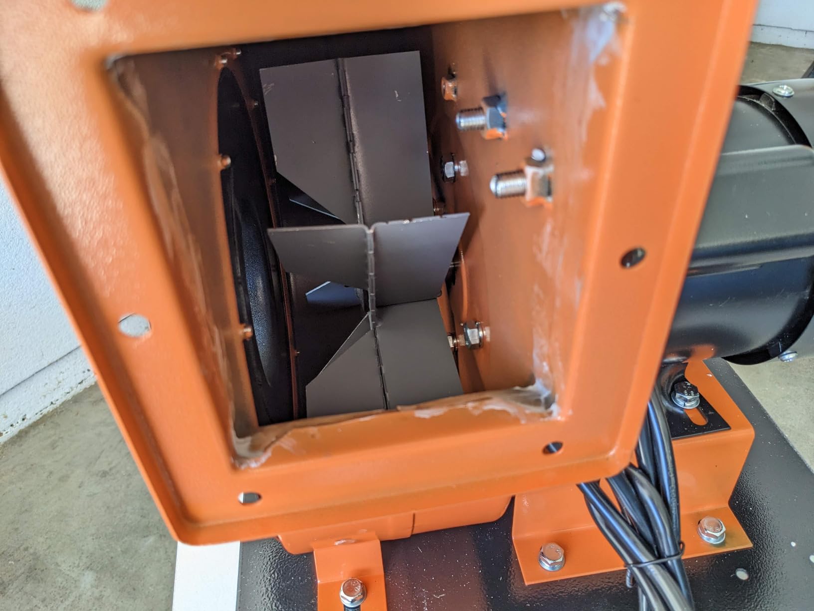 WEN Woodworking Dust Collector, 7.4-Amp Induction Motor with 15-Gallon Bag, Mobile Base, and Optional Wall Mount (DC3474) customer photo 1