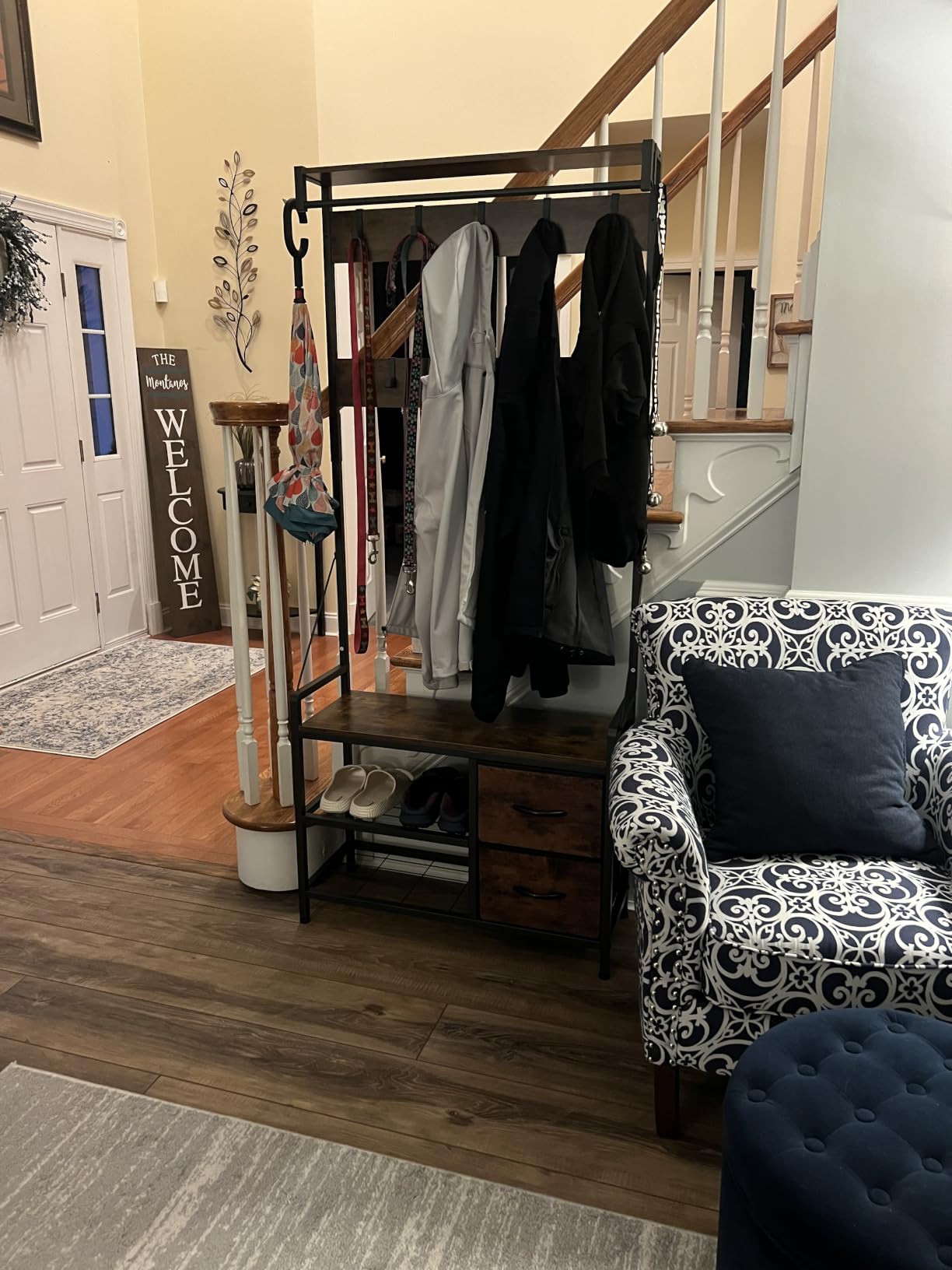 Lulive Hall Tree with Bench and Shoe Storage, 31.5” Coat Rack Freestanding customer photo 1