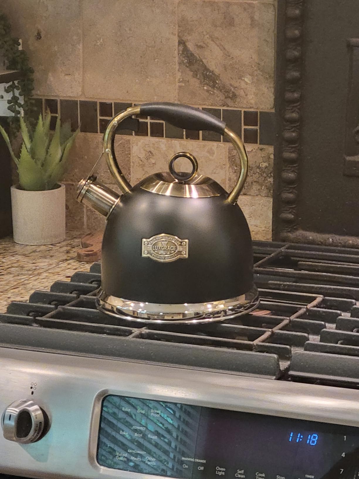Whistling Stovetop Tea Kettle Food Grade Stainless Steel, Hot Water Fast to Boil for Stove Top-3.0Q customer photo 2