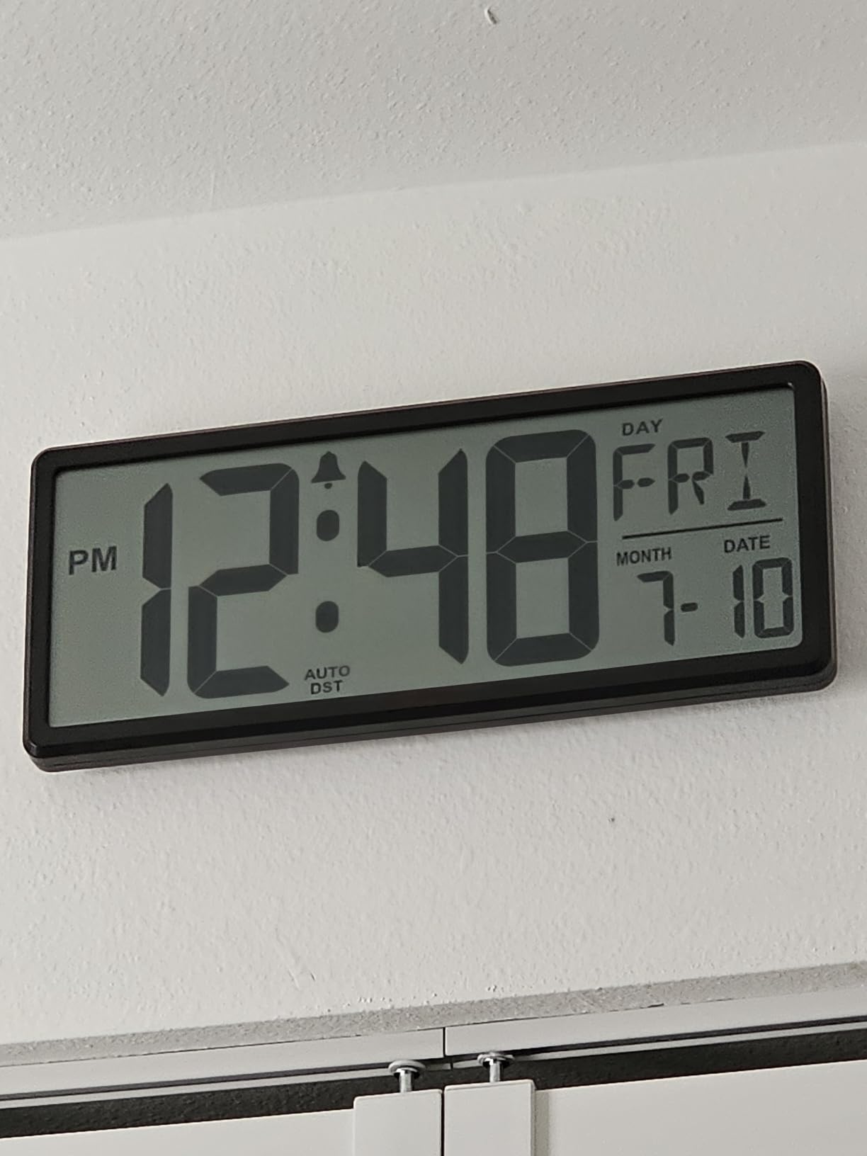 WallarGe 14.5'' Large Digital Wall Clock Battery Operated | Jumbo Numbers, Temperature and Date, Easy to Read and Set, Auto DST, Large Display for Garage, Office, Classroom customer photo 1