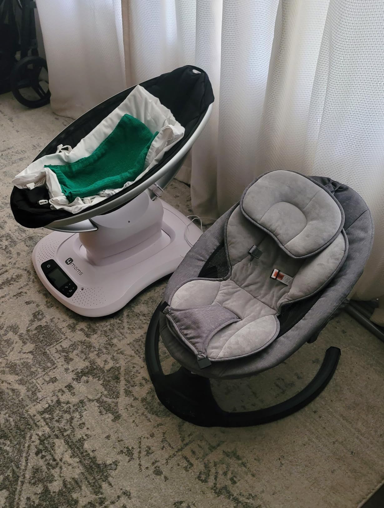 LAREX Baby Swing for Infants to Toddler with Remote Control & Bluetooth customer photo 1