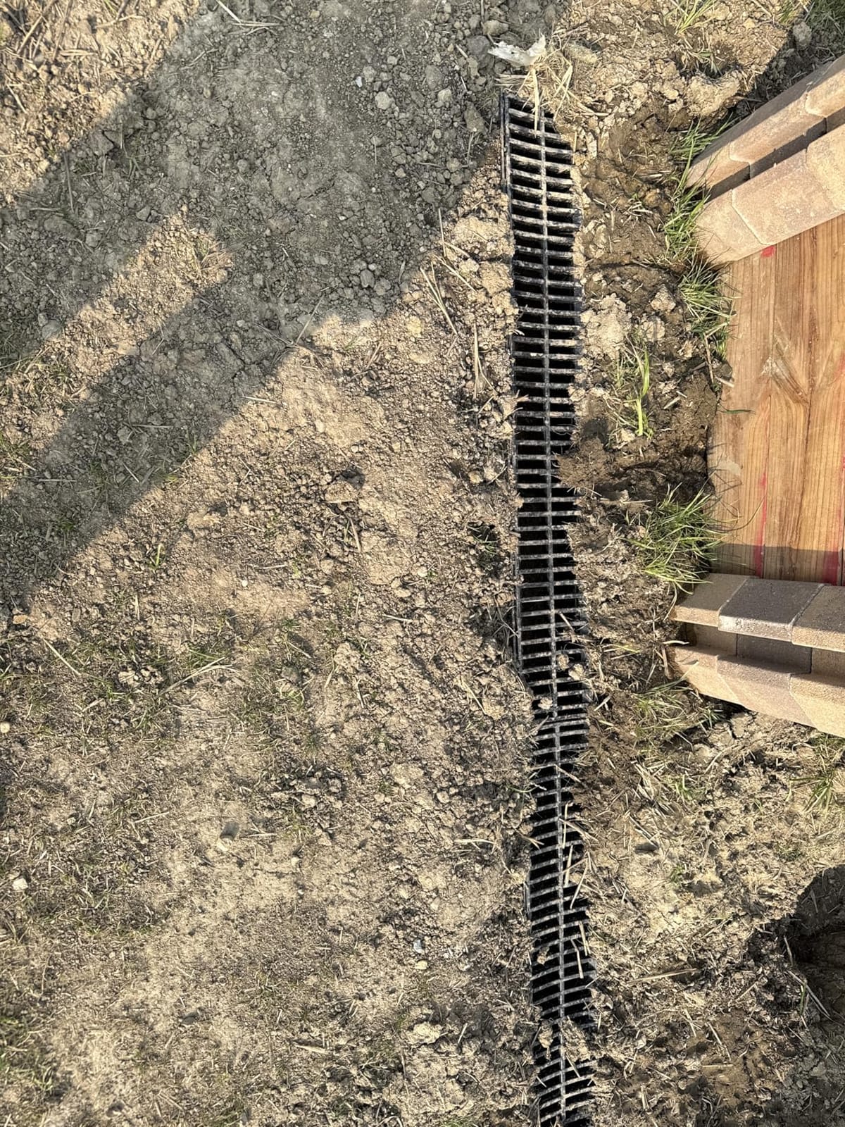 VEVOR Trench Drain System Channel Drain 5.9x5.1-Inch HDPE Drainage Trench customer photo 2
