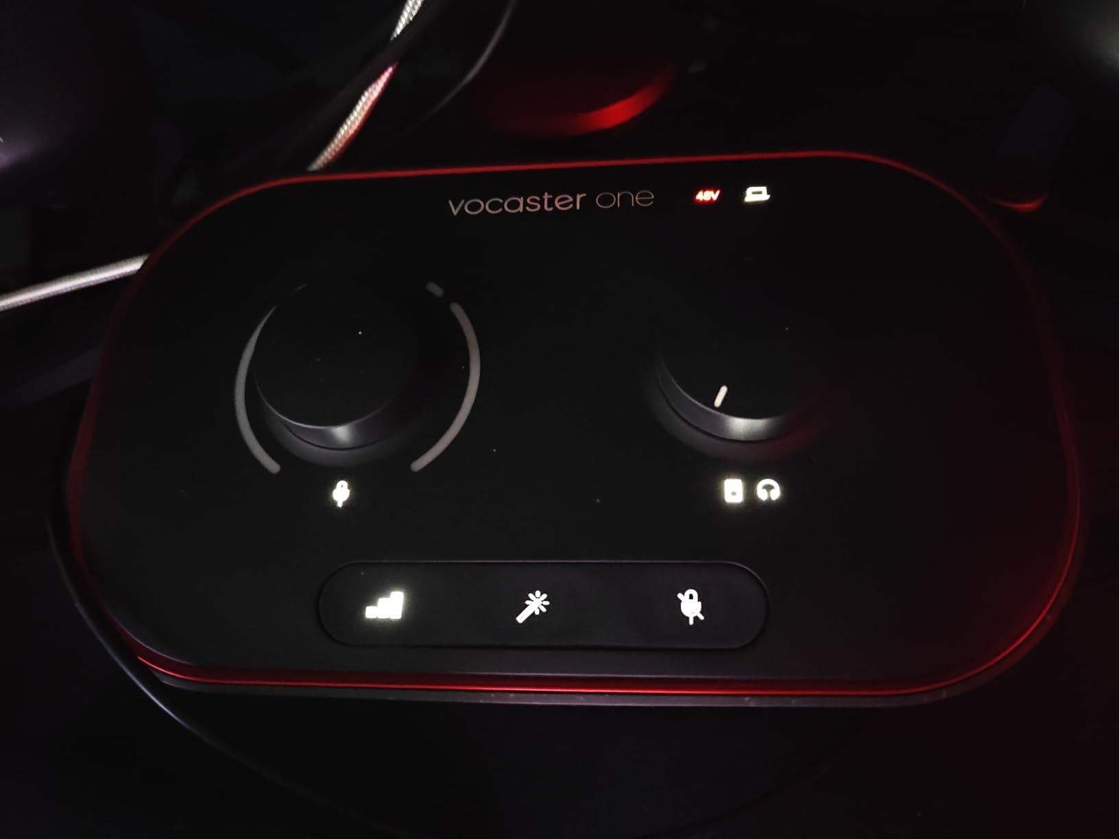 Focusrite Vocaster Two customer photo 2