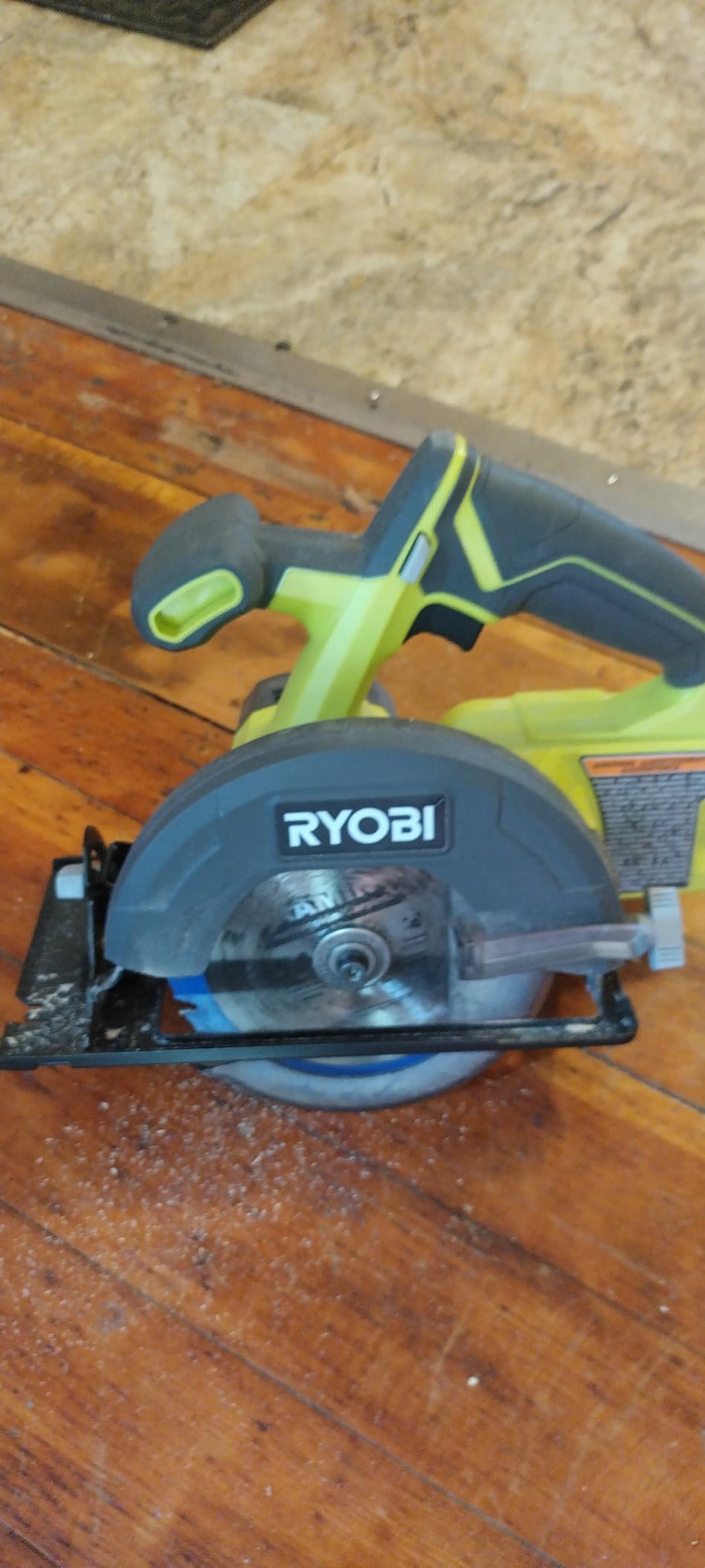 ONE+ 18V Cordless 5 1/2 in. Circular Saw (Tool Only) customer photo 2