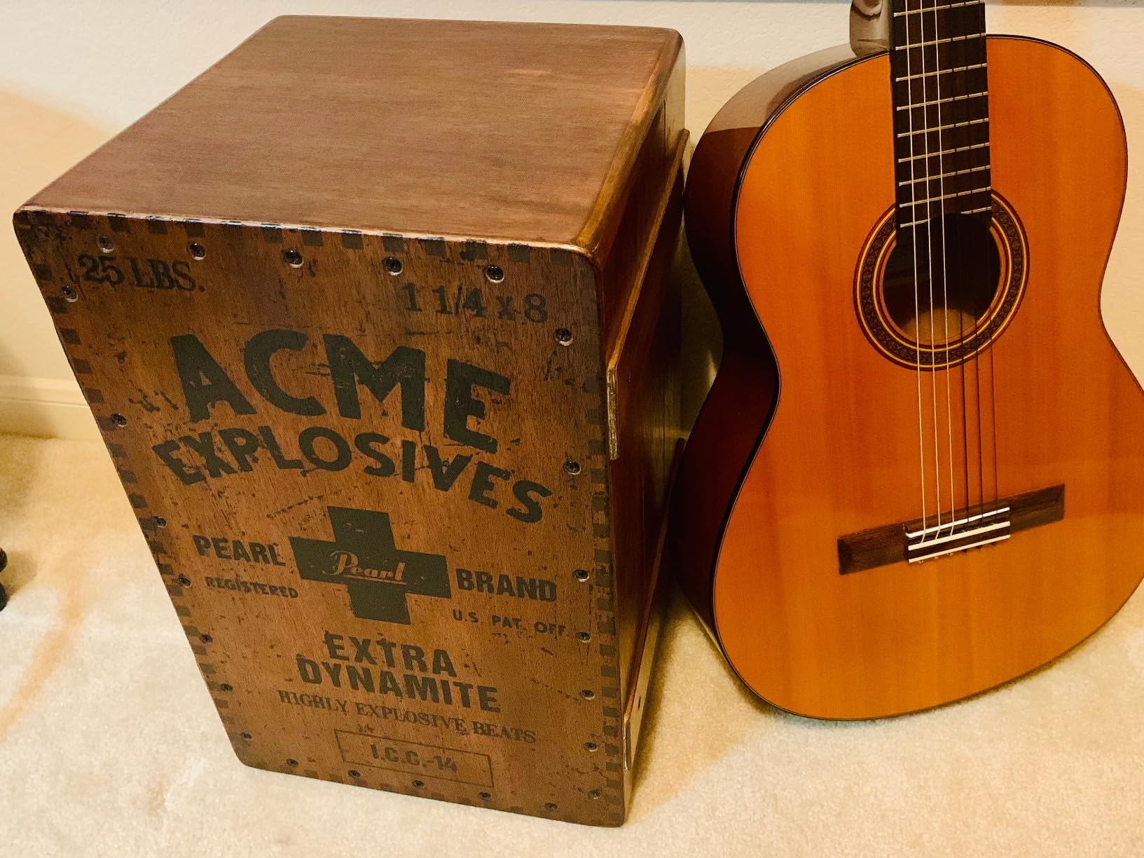 Pearl PBEC210 Electronic Crate-style Cajon - Willie Seymour Sparks Graphic Finish customer photo 1