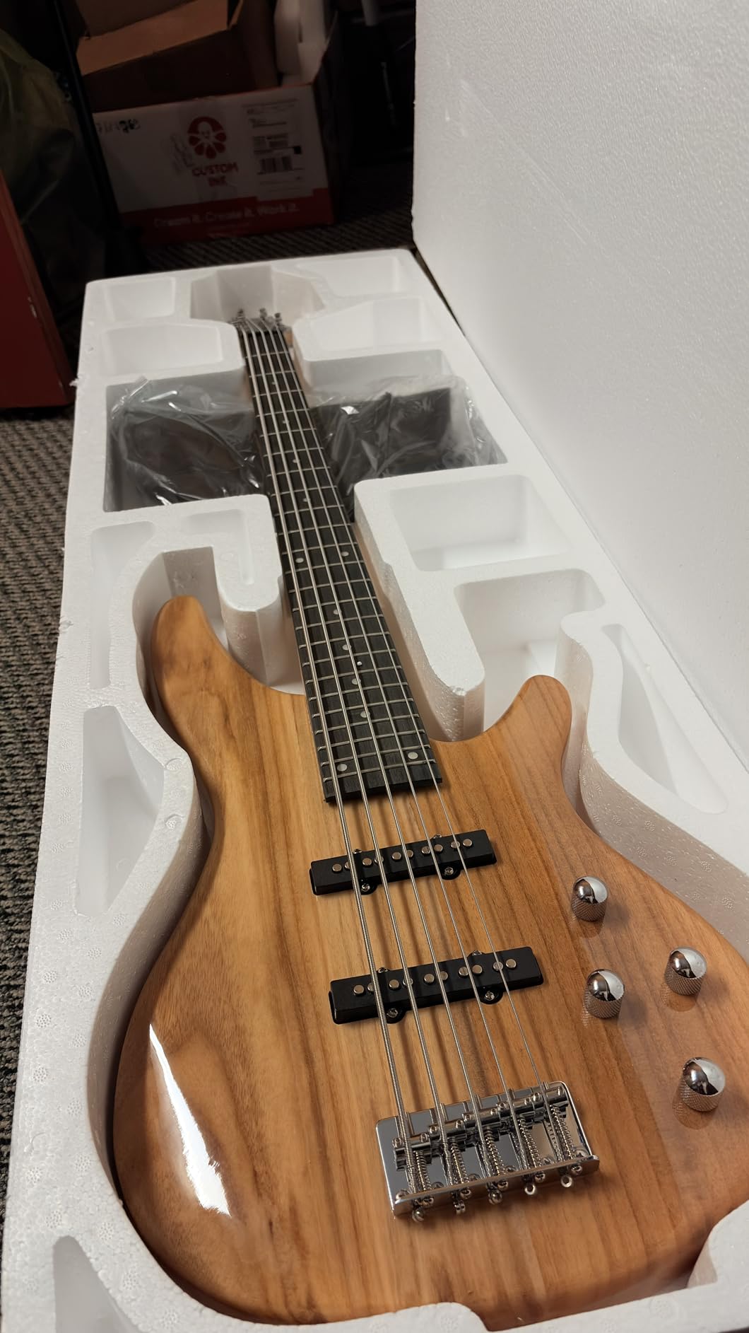 Ktaxon 5 String Electric Bass Guitar | Full Size 5 String Bass Guitar Kit customer photo 1