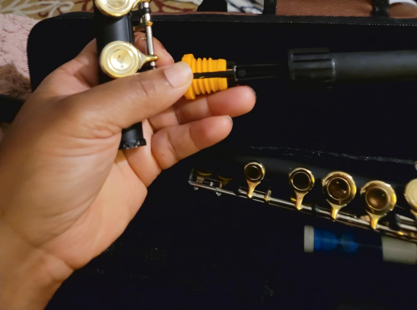Rhythm C Flutes with Engraved Flower Closed Hole 16 Keys Flute For Student, Beginner with Stand, Carrying Case, Gloves, Joint Grease, Tuning Rod, Nickel customer photo 1